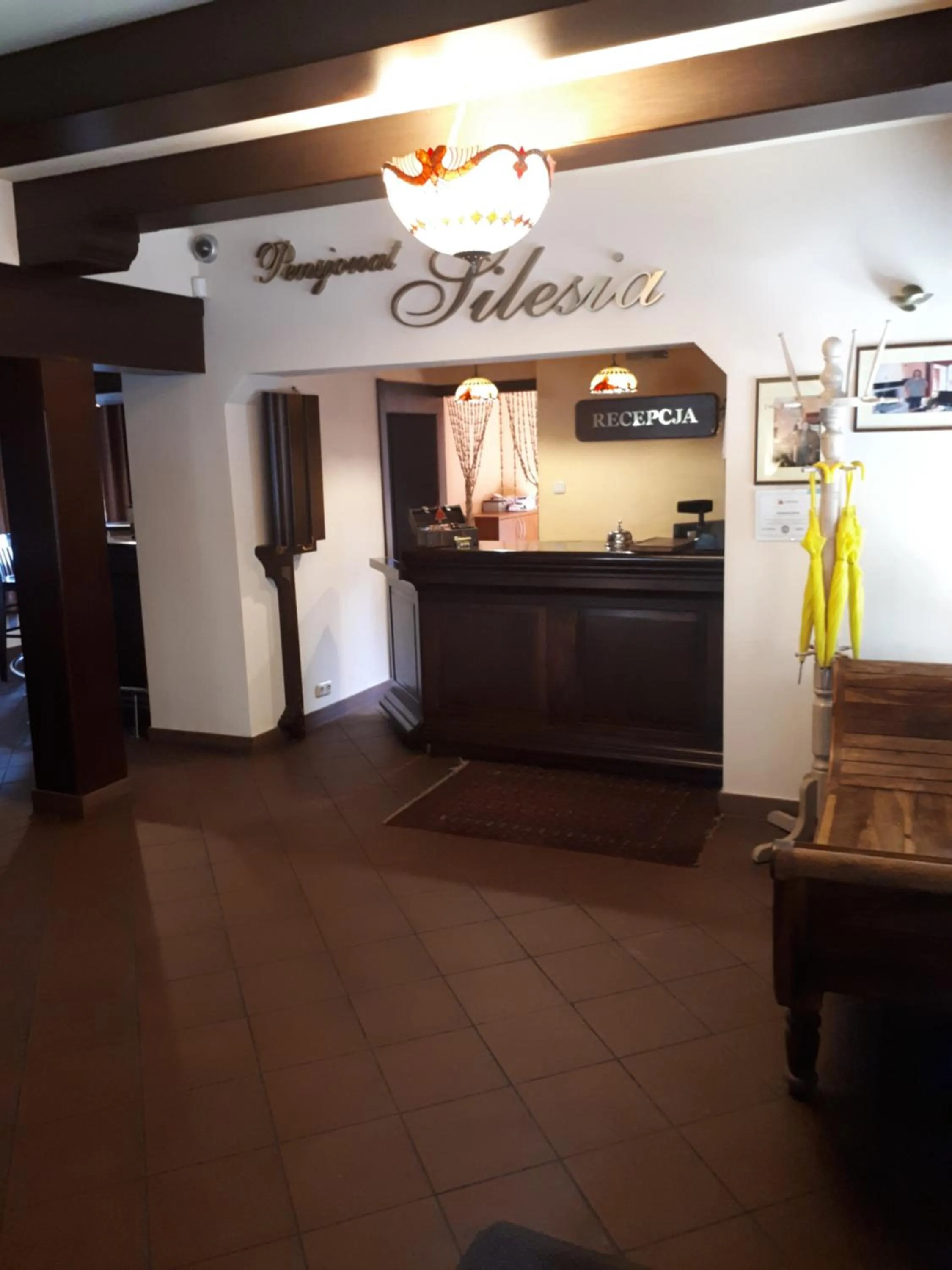 Restaurant/places to eat in Willa Silesia