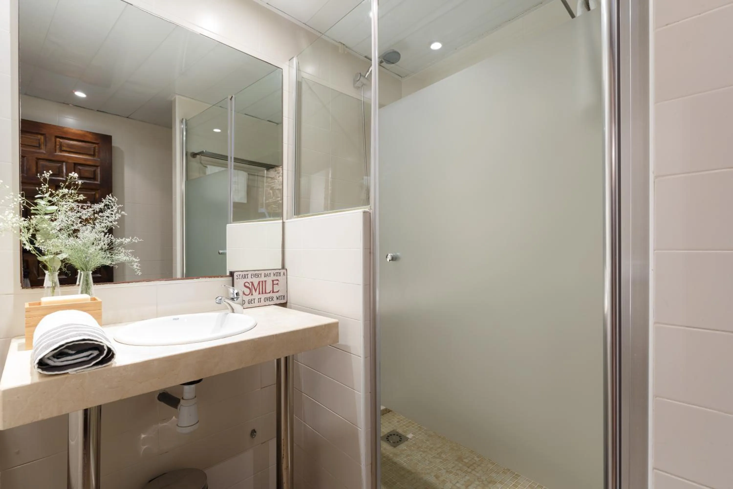 Bathroom in AinB Picasso-Corders Apartments