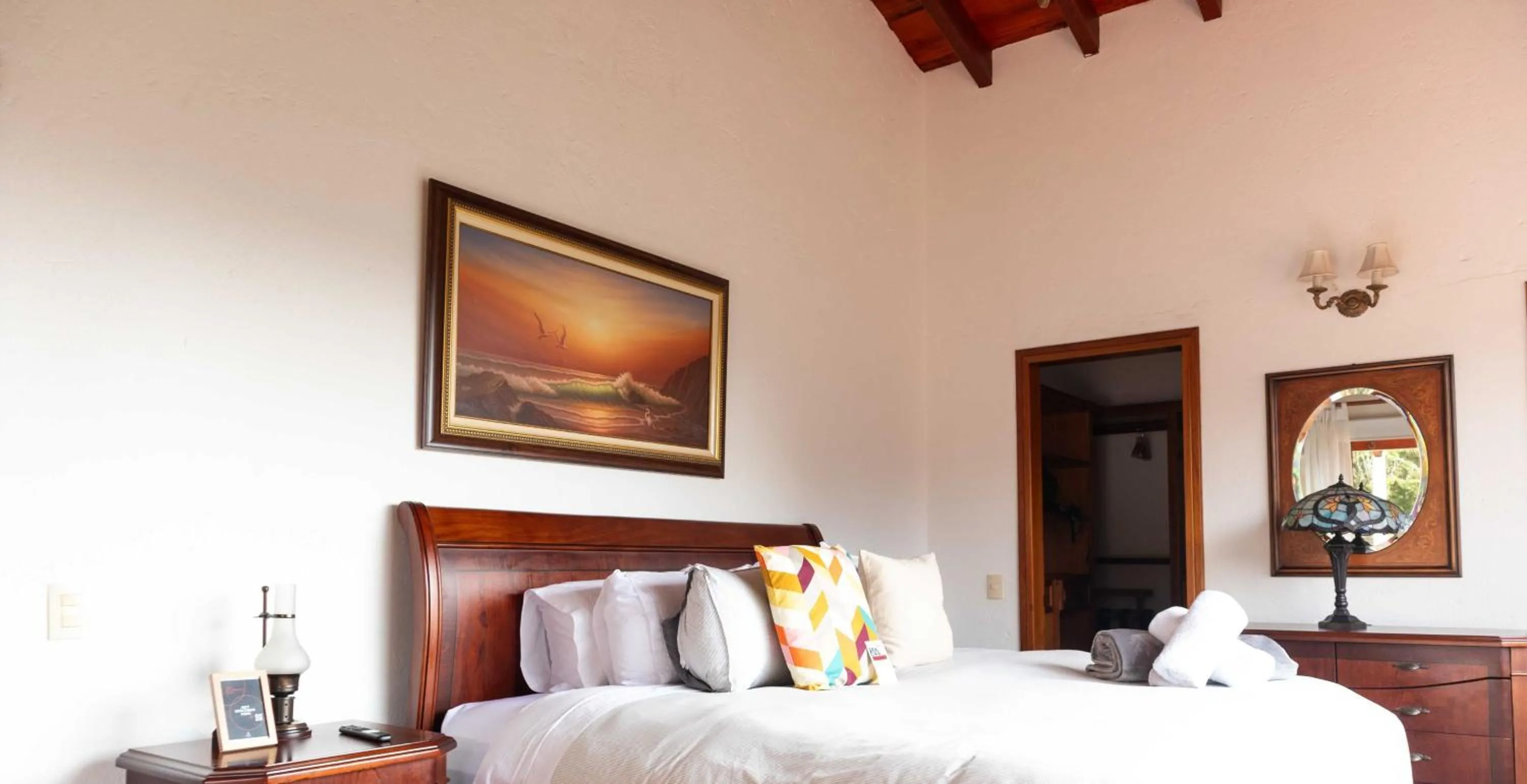 Bed in Autenthico Sajonia Hotel Aeropuerto