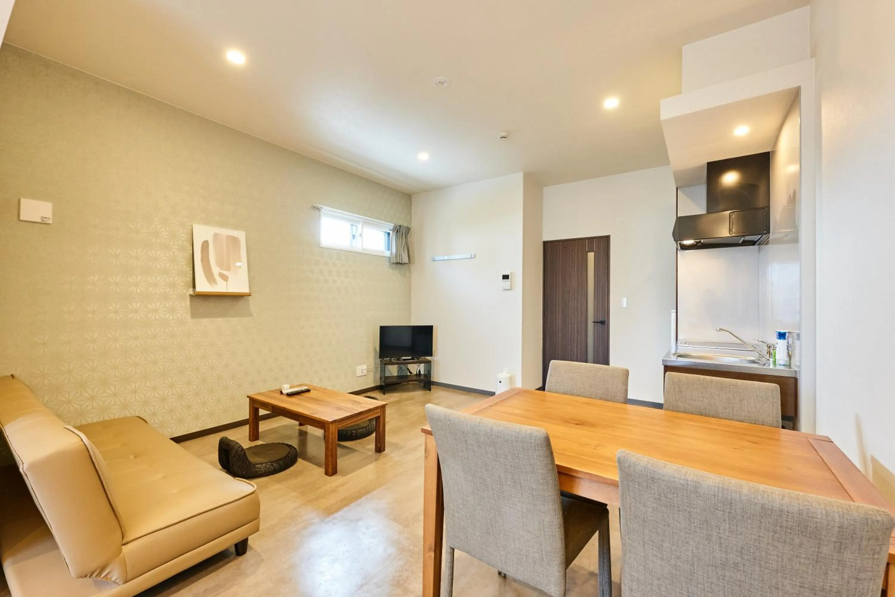 TV and multimedia in UCHI CHITOSE AJiTO