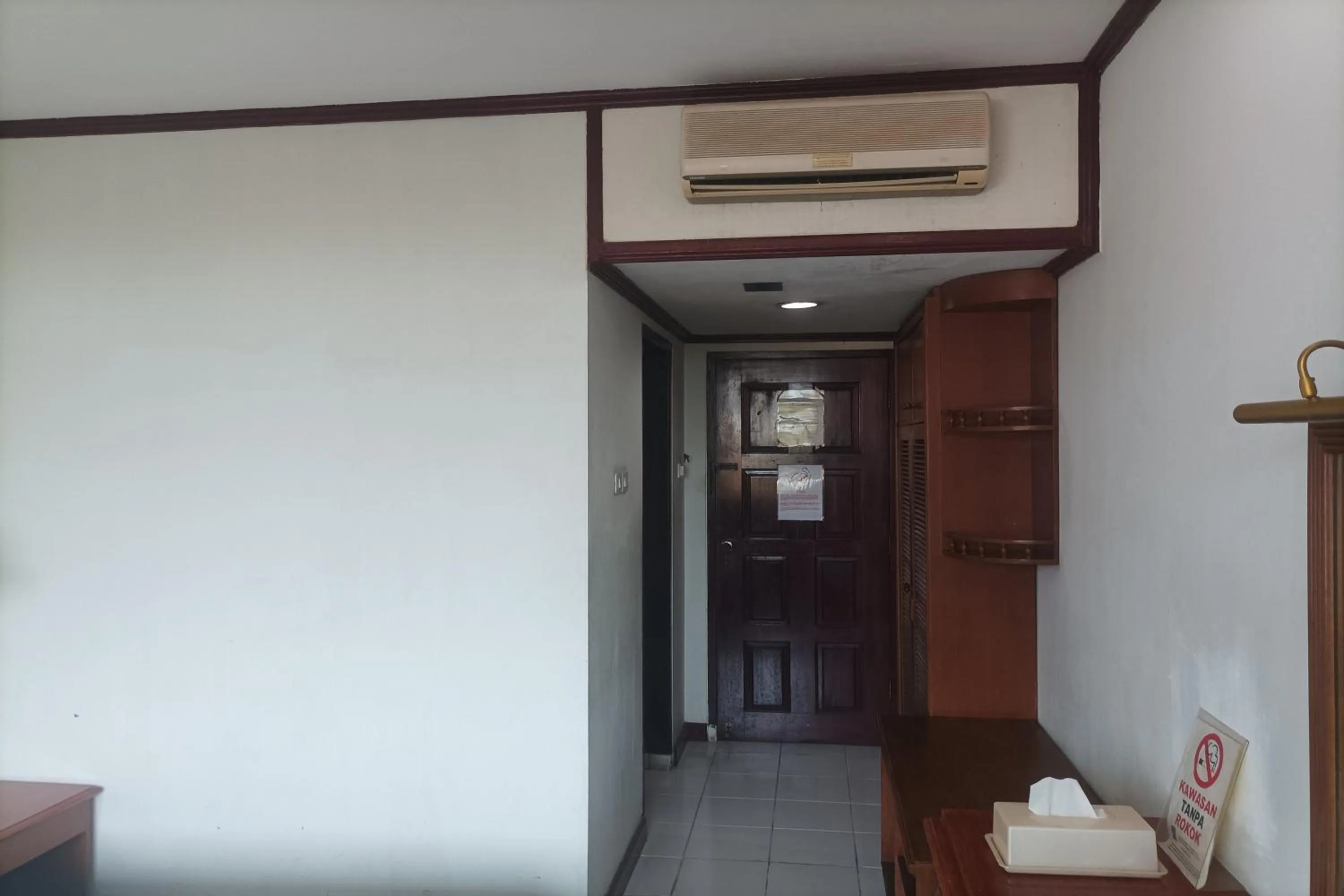 air conditioner in Hotel Efita