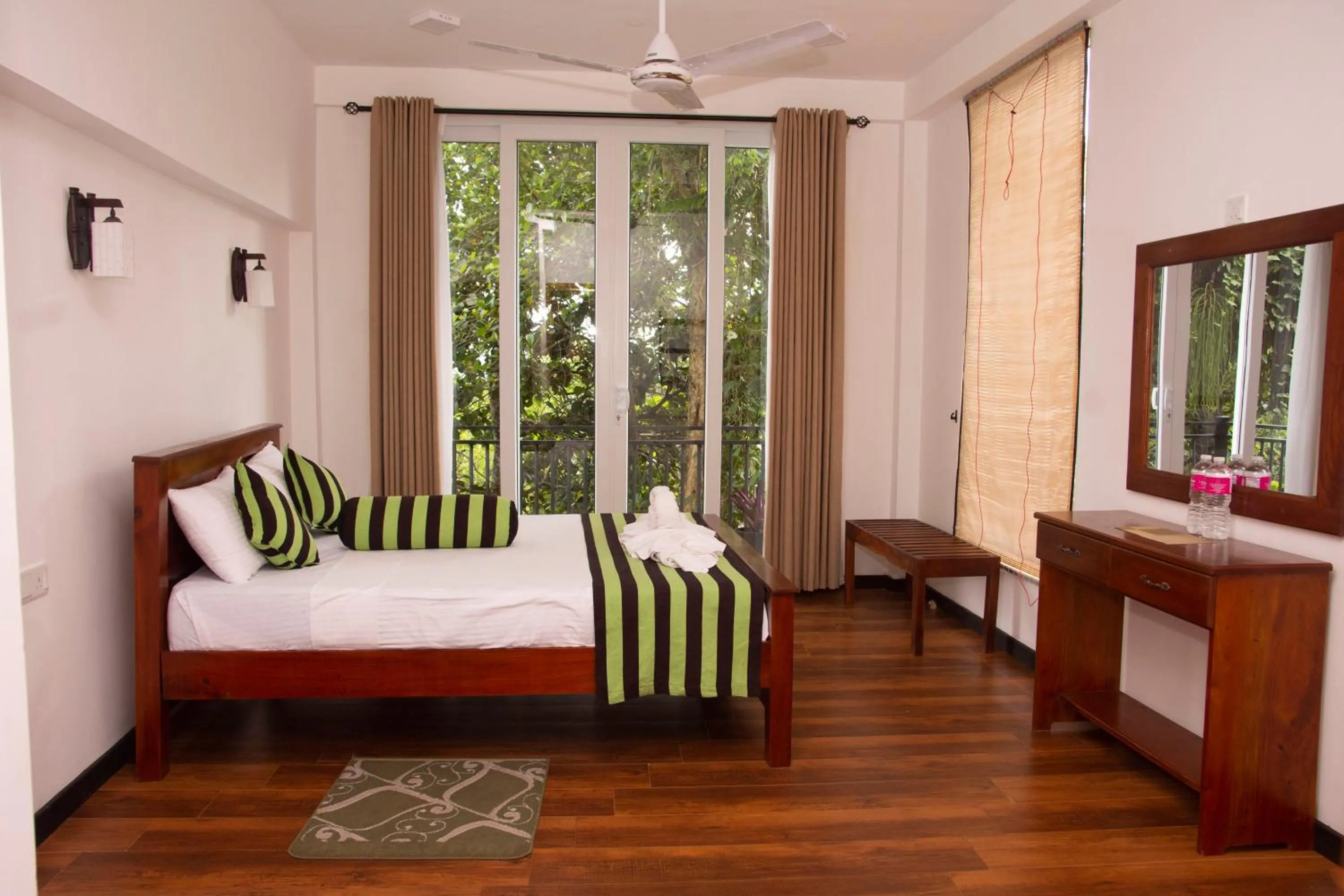 Bed in Peaceful Peak