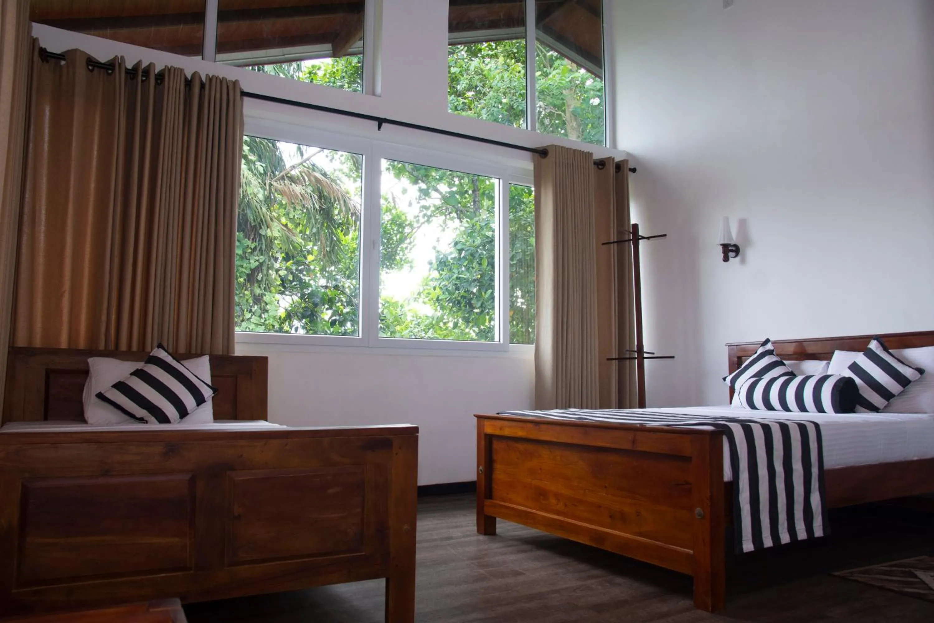 Bed in Peaceful Peak