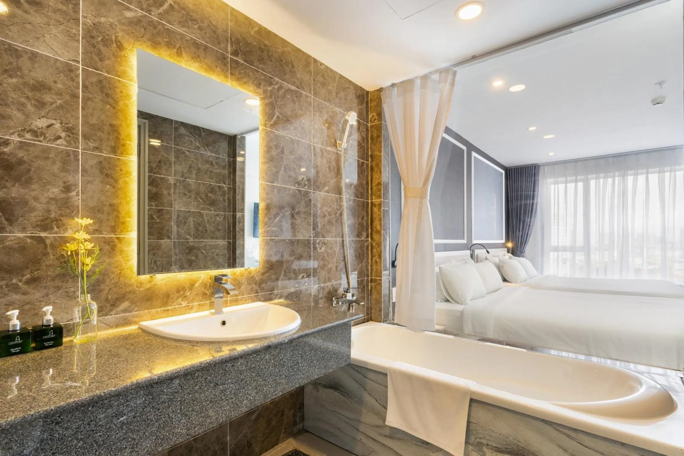 Bathroom in Huazhu Hotel - 华住酒店