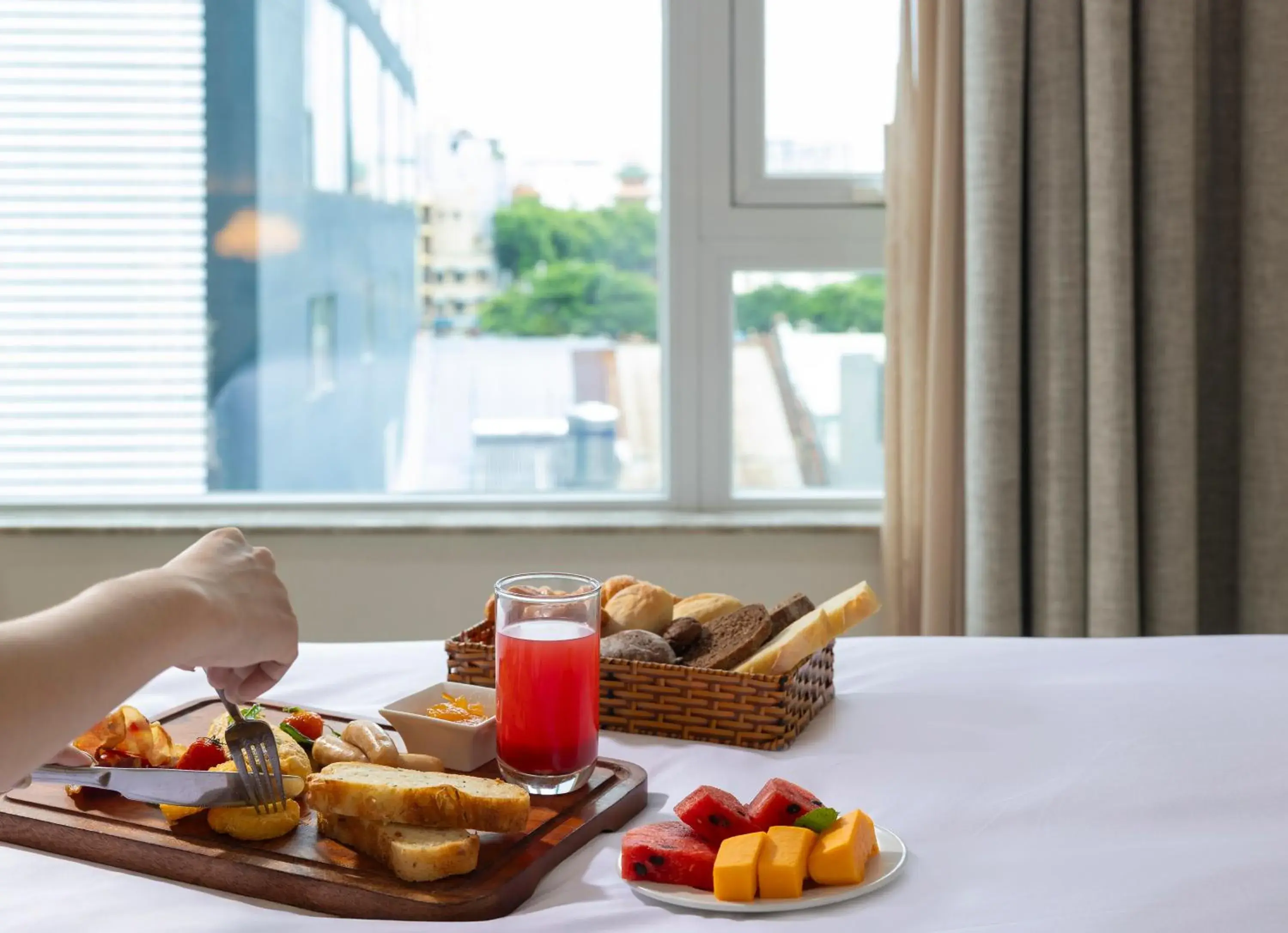 Food and drinks in HANTING HOTEL HO CHI MINH City - 胡志明汉庭国际中心酒店 Food and drinks in HANTING HOTEL HO CHI MINH City - 胡志明汉庭国际中心酒店