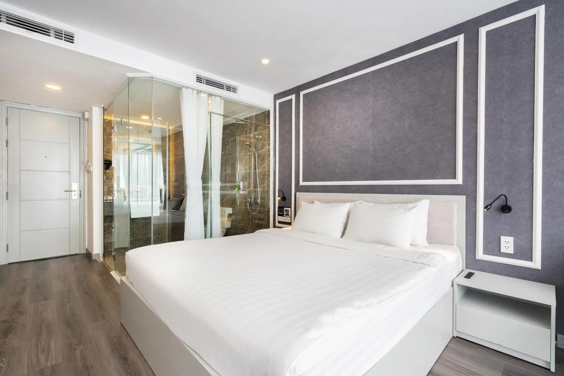 Bed in Huazhu Hotel - 华住酒店