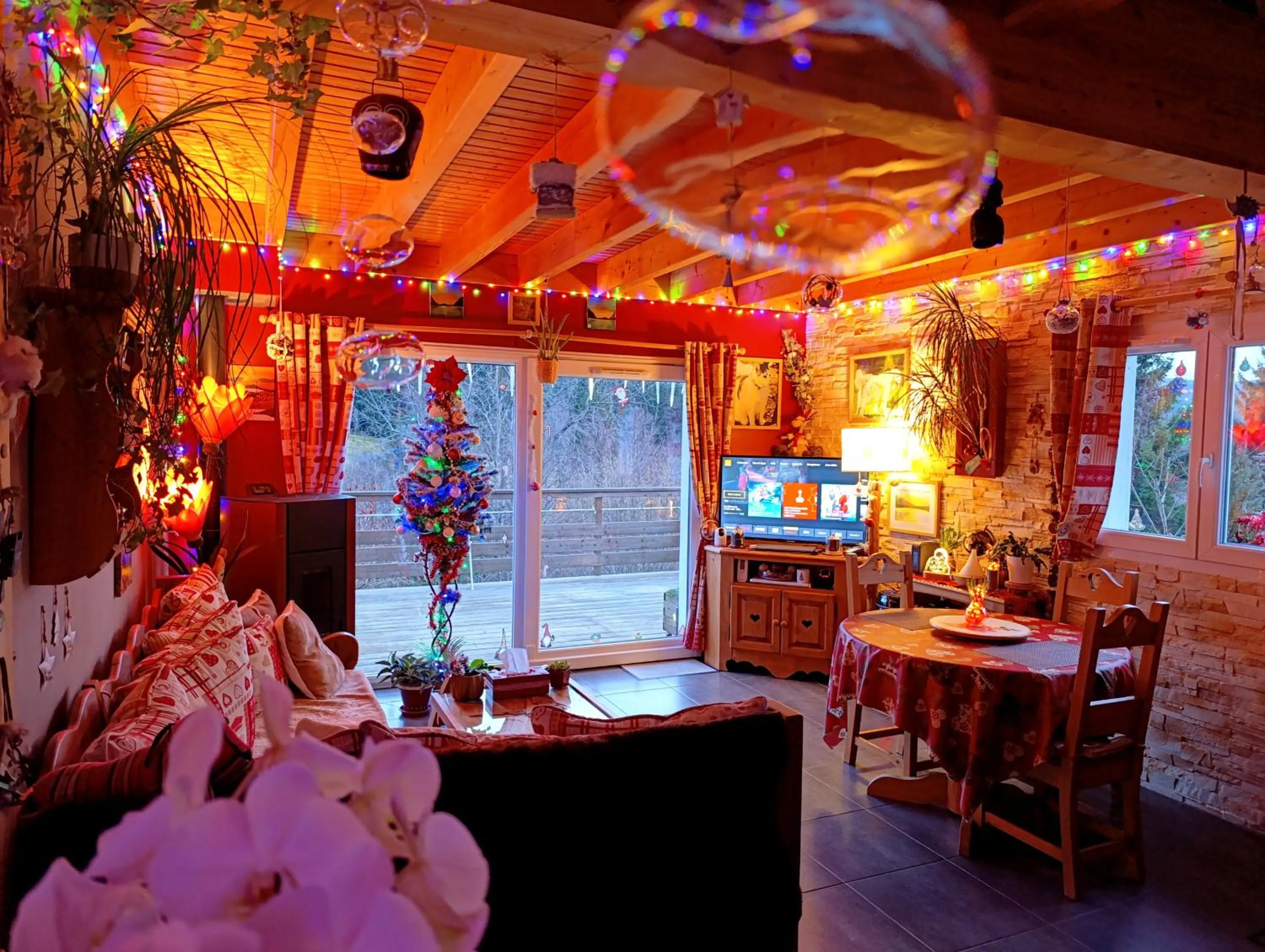 Dining area in L'Eden de Floridylle