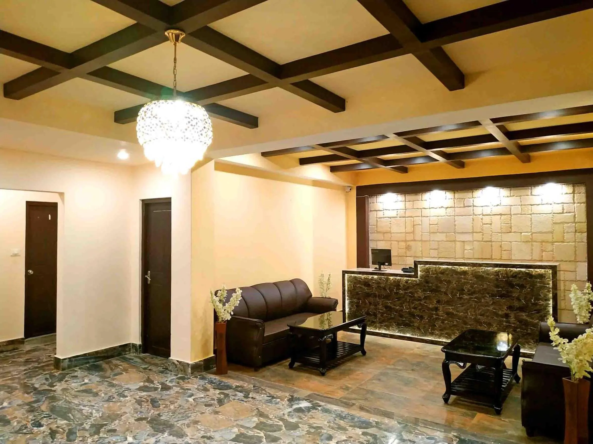 Lobby or reception in Garden Retreat Hotel