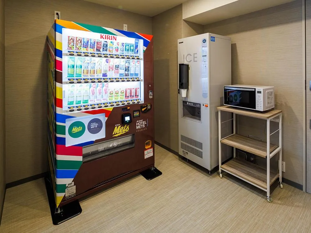 JR East Hotel Mets Premier Makuhari Toyosuna