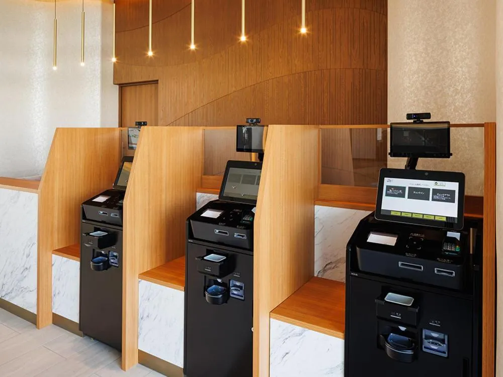 JR East Hotel Mets Premier Makuhari Toyosuna