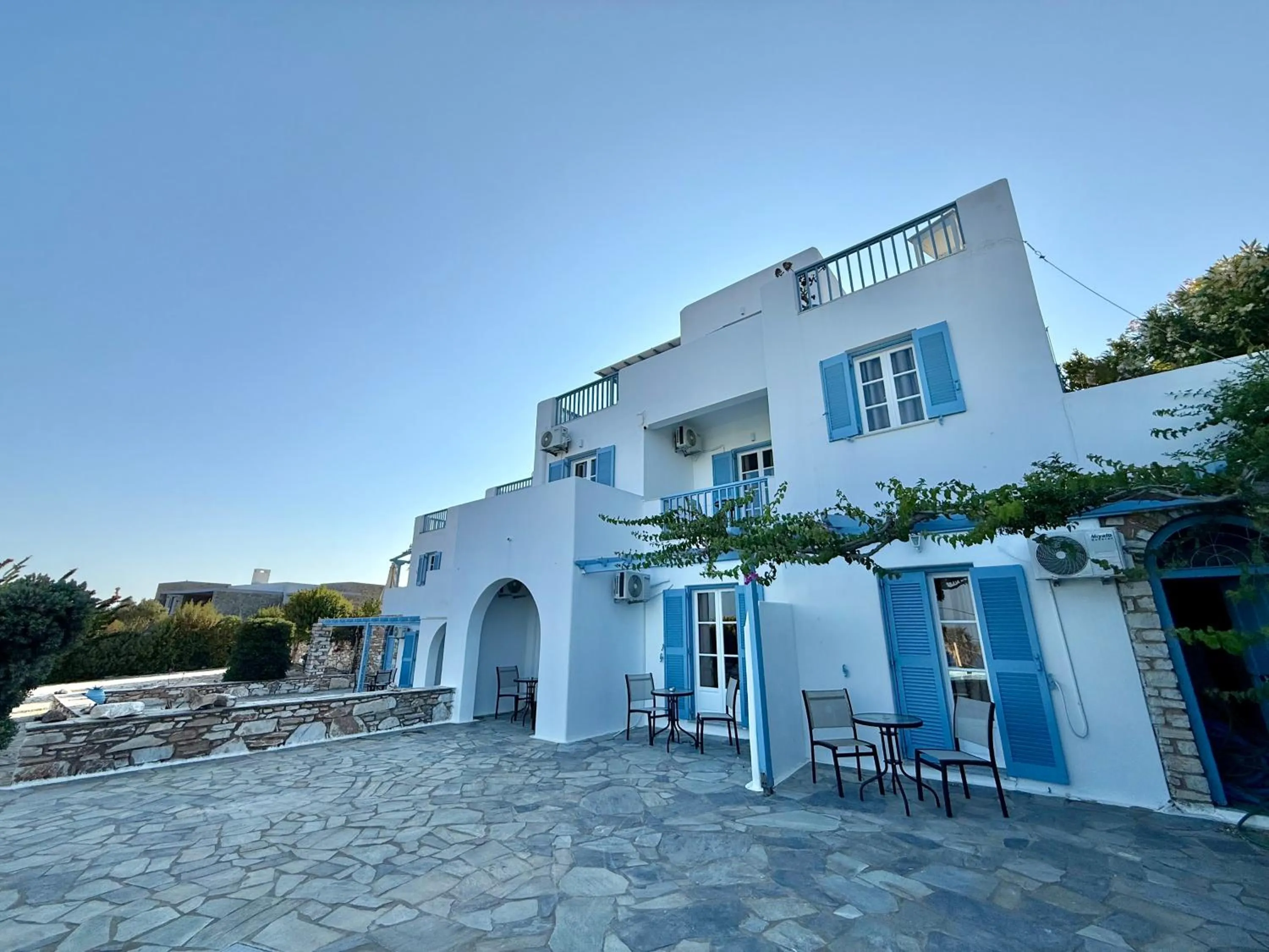 Property building in Yaleena Residences