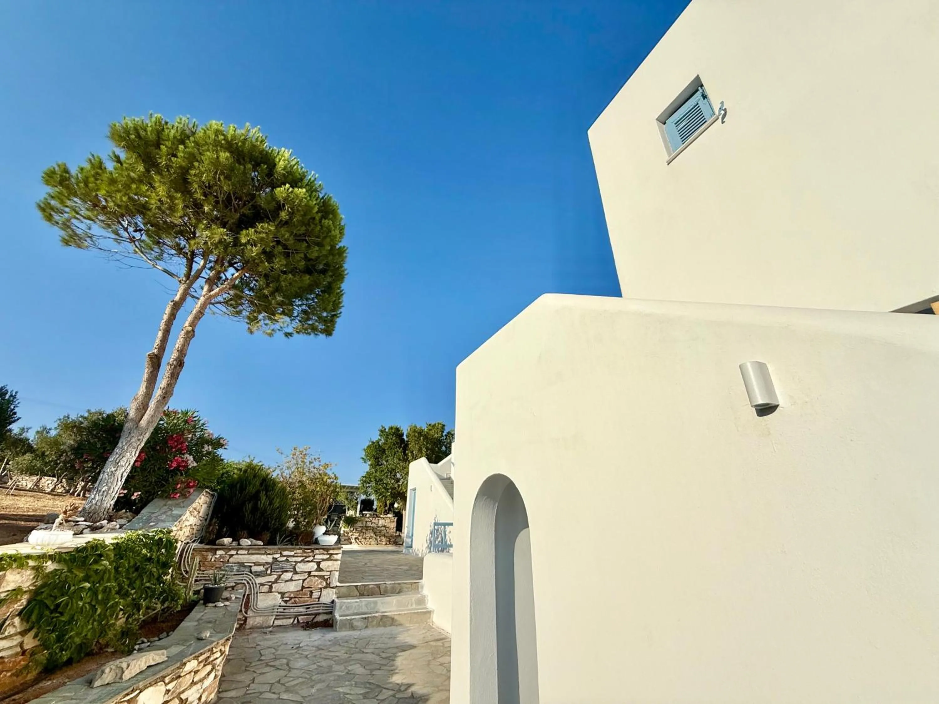 Property building in Yaleena Residences