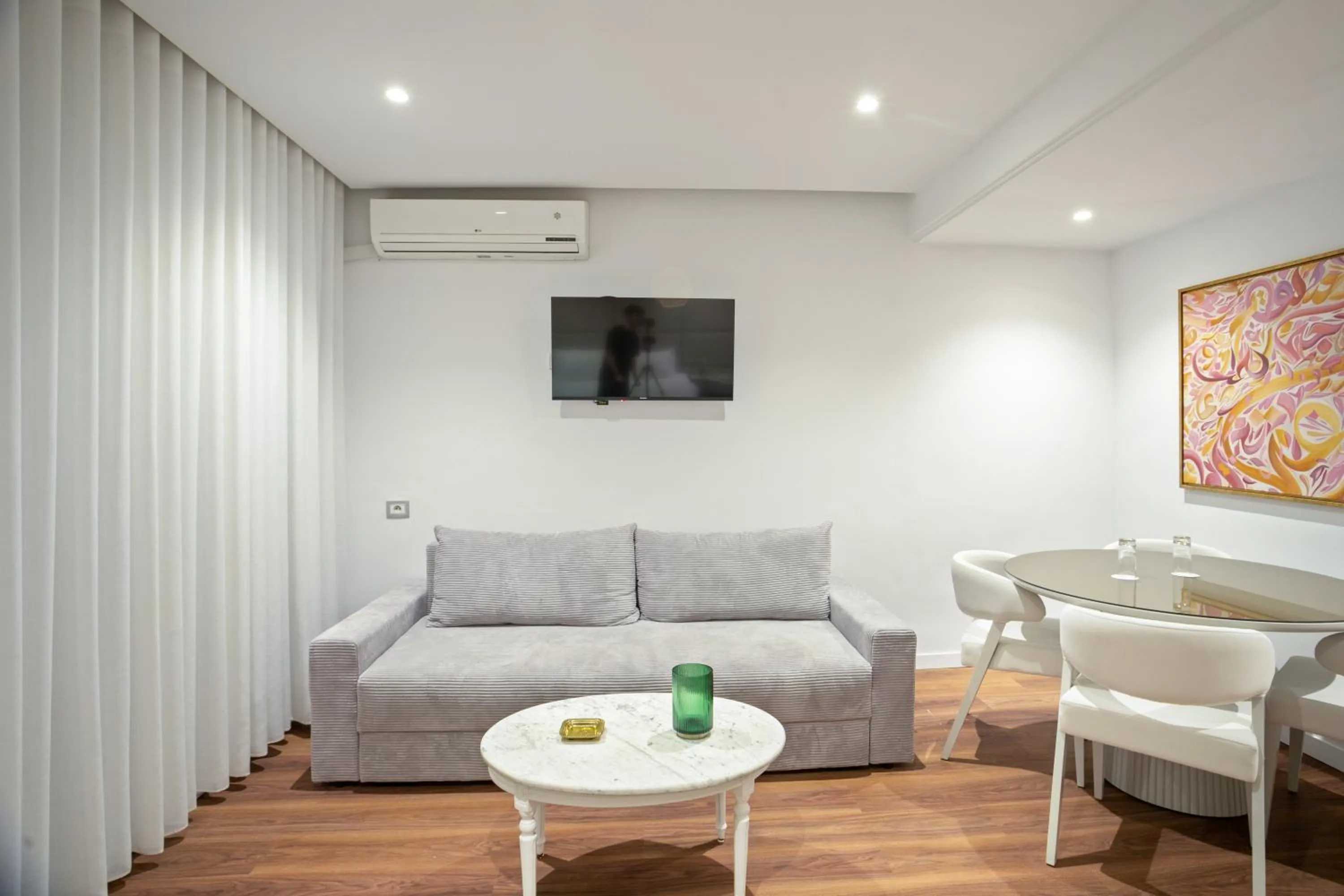 TV and multimedia in Hotel Donia Sfax