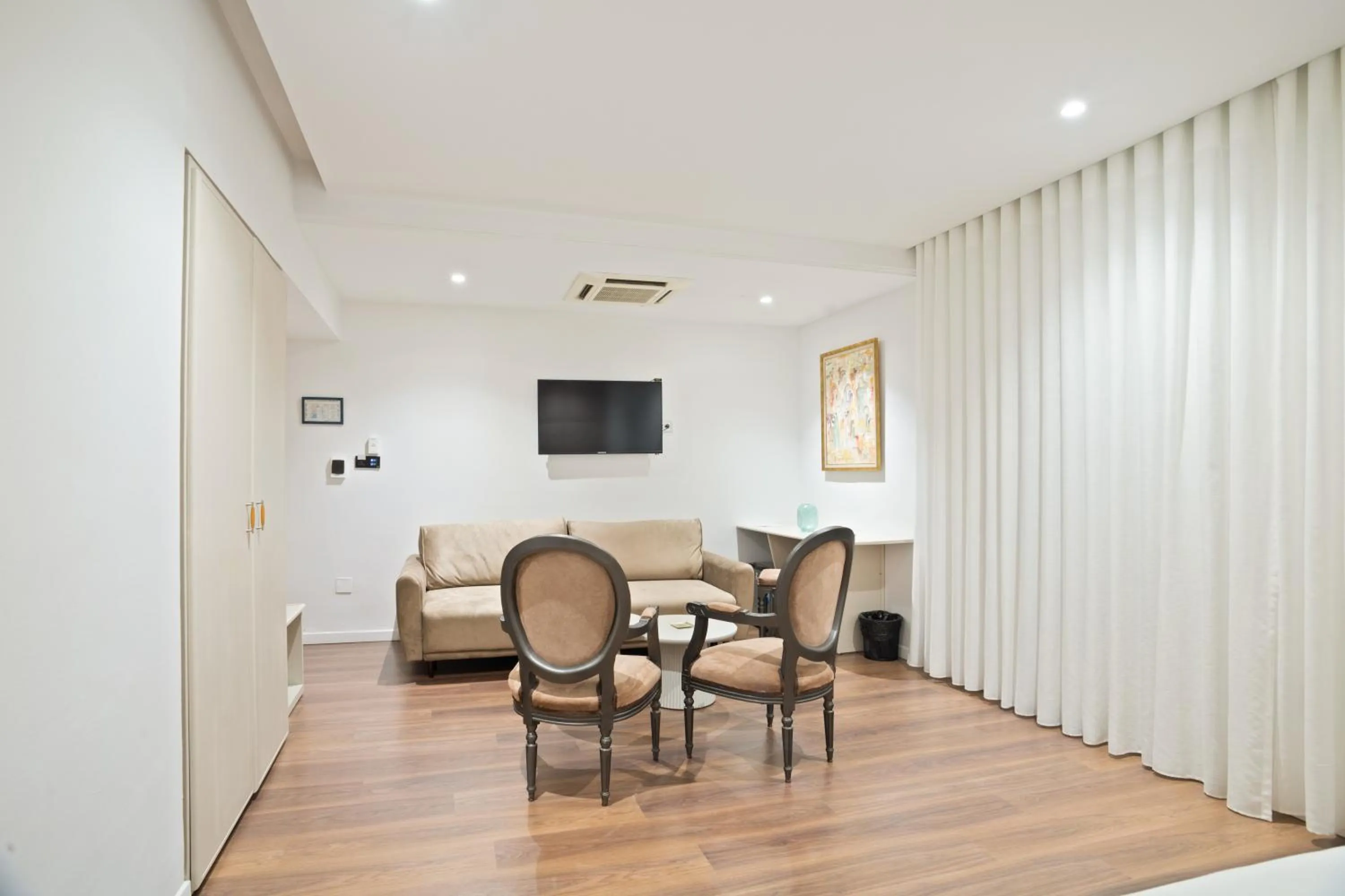 TV and multimedia in Hotel Donia Sfax