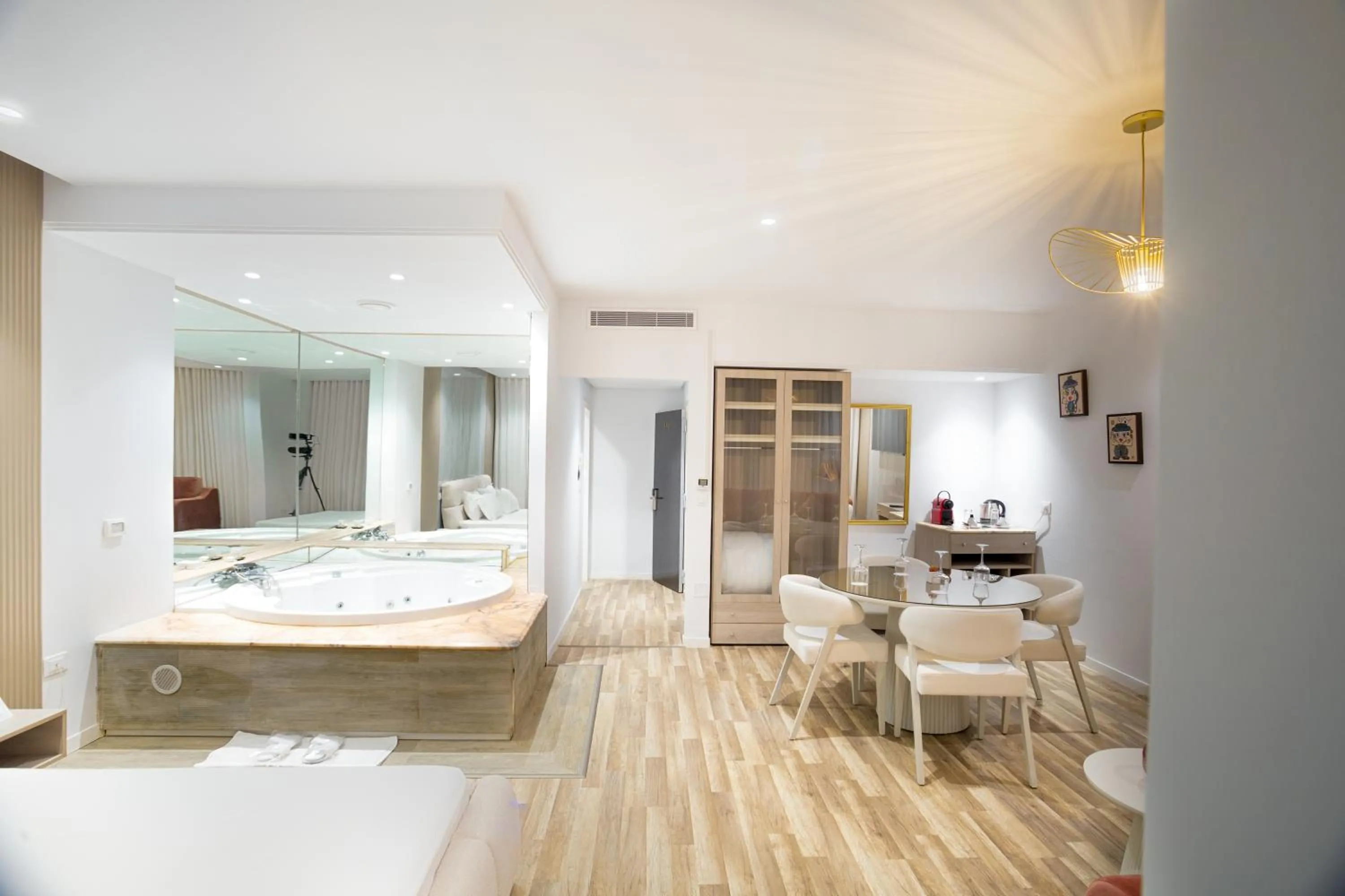 Bed in Hotel Donia Sfax