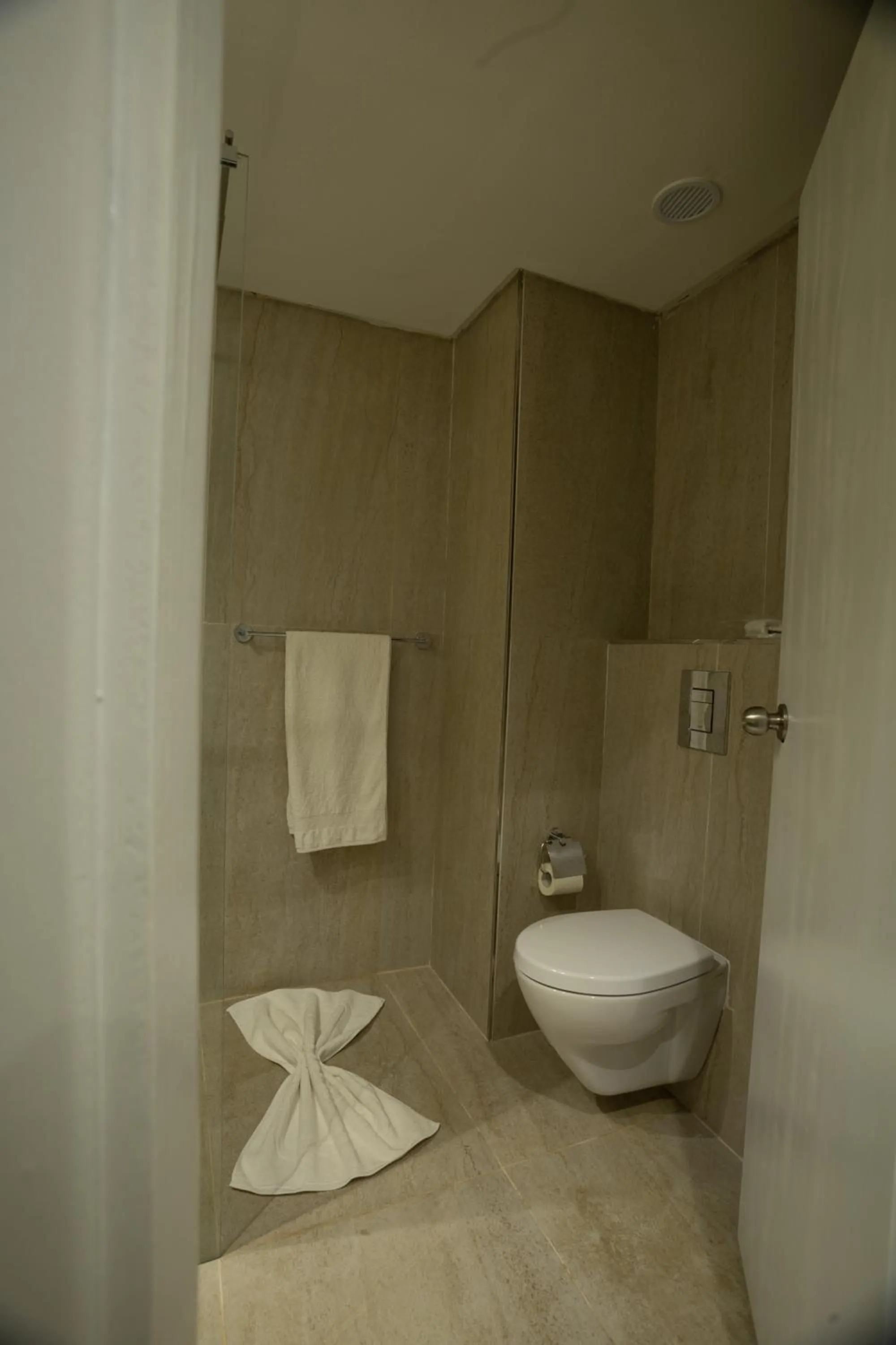 Toilet in Hotel Donia Sfax