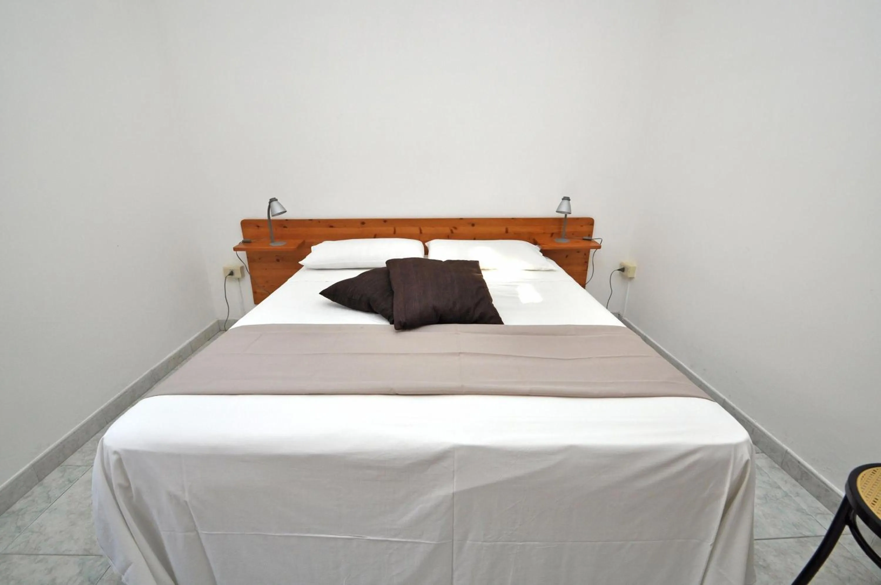 Bedroom, Bed in Residence Elena