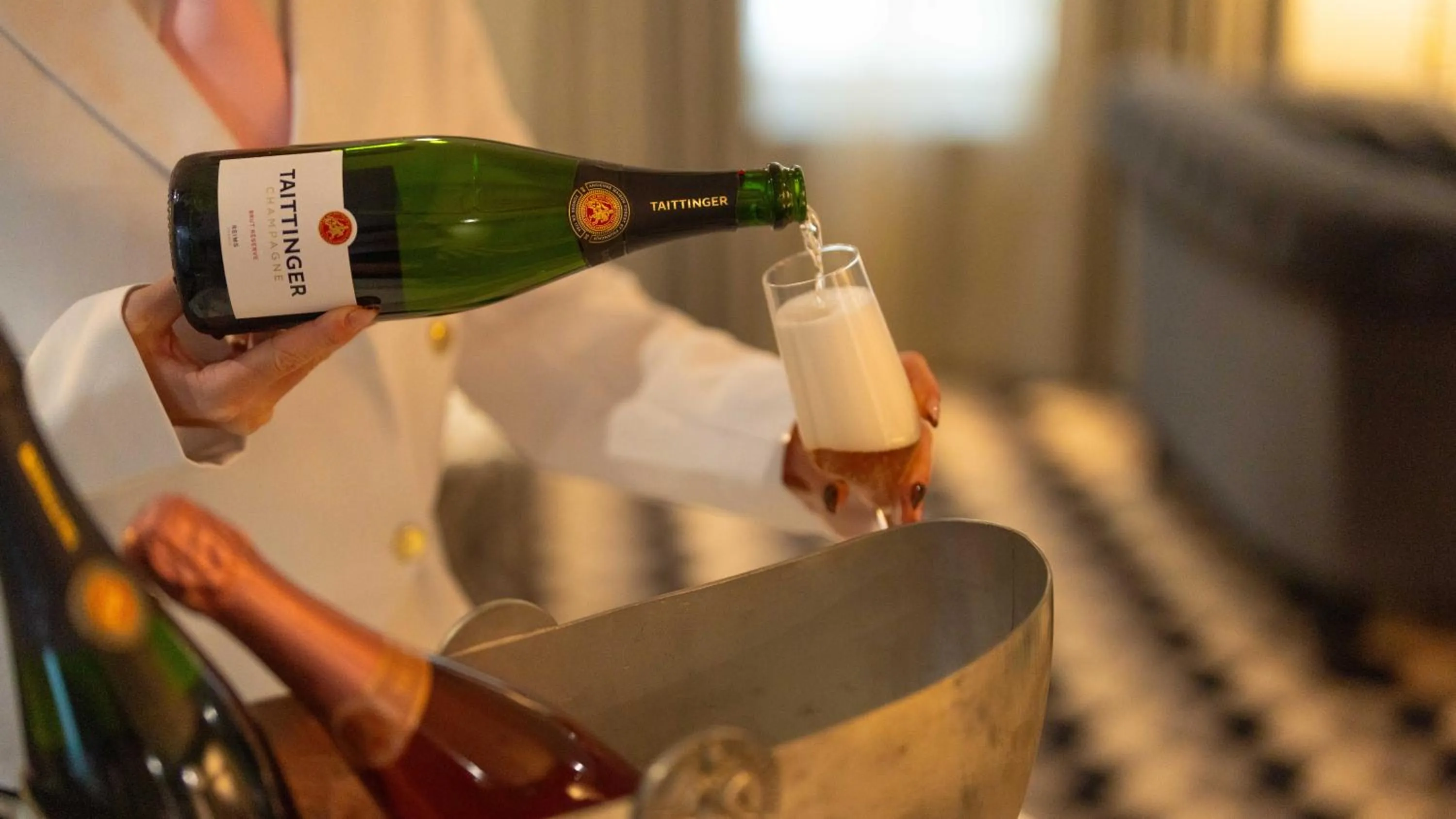 Alcoholic drinks in Hotel Gotham Newcastle