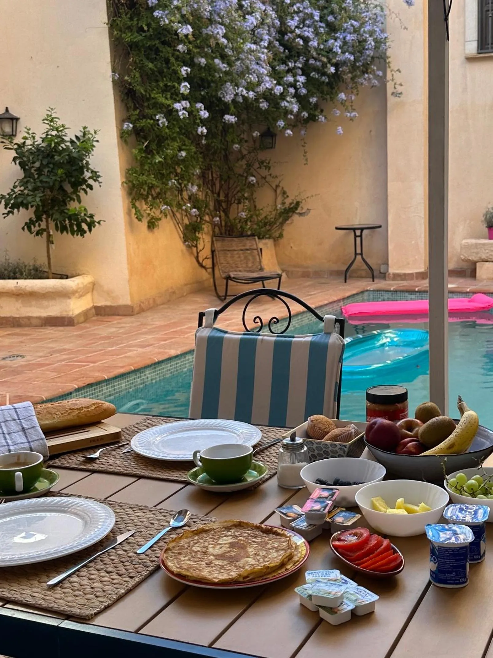 Breakfast in Casa del Patio