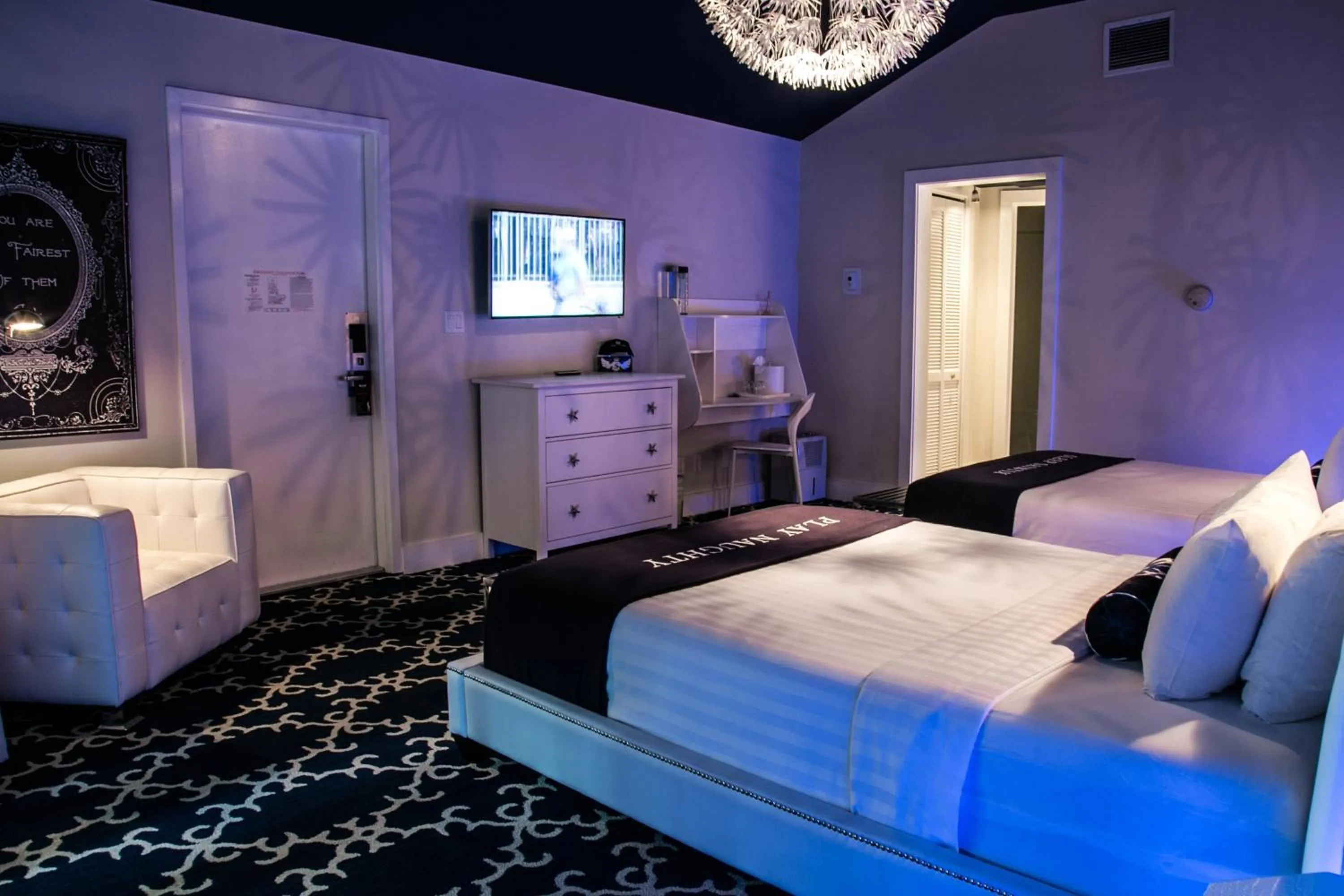 Photo of the whole room, Bed in The Saint Hotel Key West, Autograph Collection, Adult Only