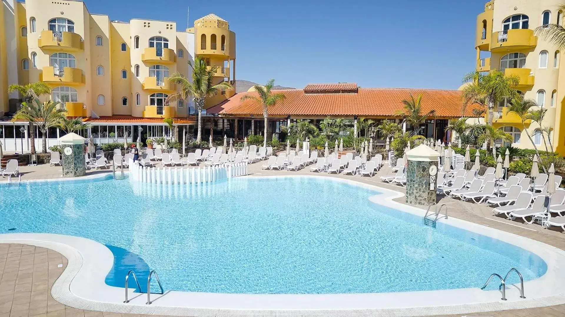 Swimming pool in Sport Hotel Monte Feliz - powered by Playitas Swimming pool in Sport Hotel Monte Feliz - powered by Playitas