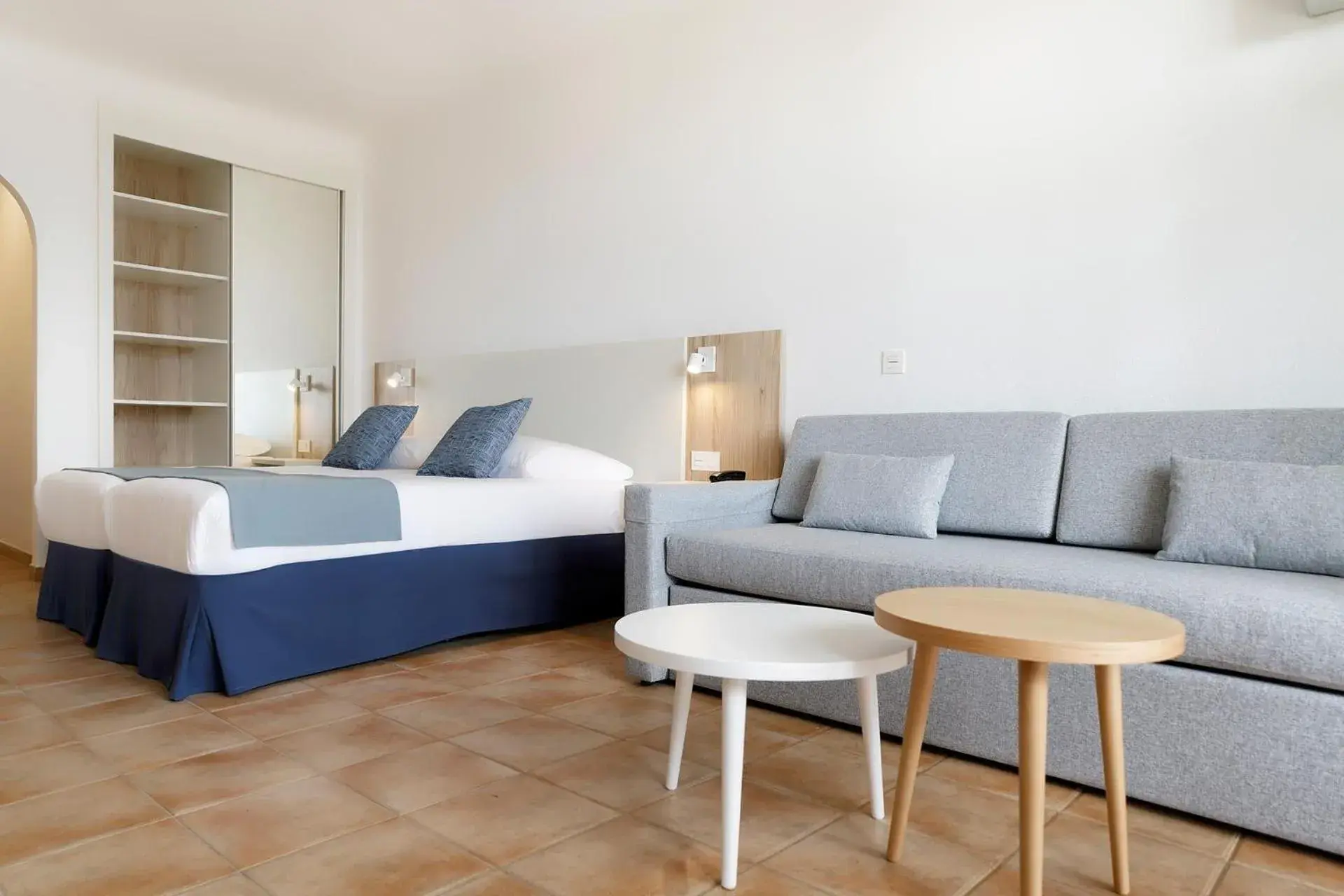 Studio with Balcony - single occupancy in Sport Hotel Monte Feliz - powered by Playitas Studio with Balcony - single occupancy in Sport Hotel Monte Feliz - powered by Playitas