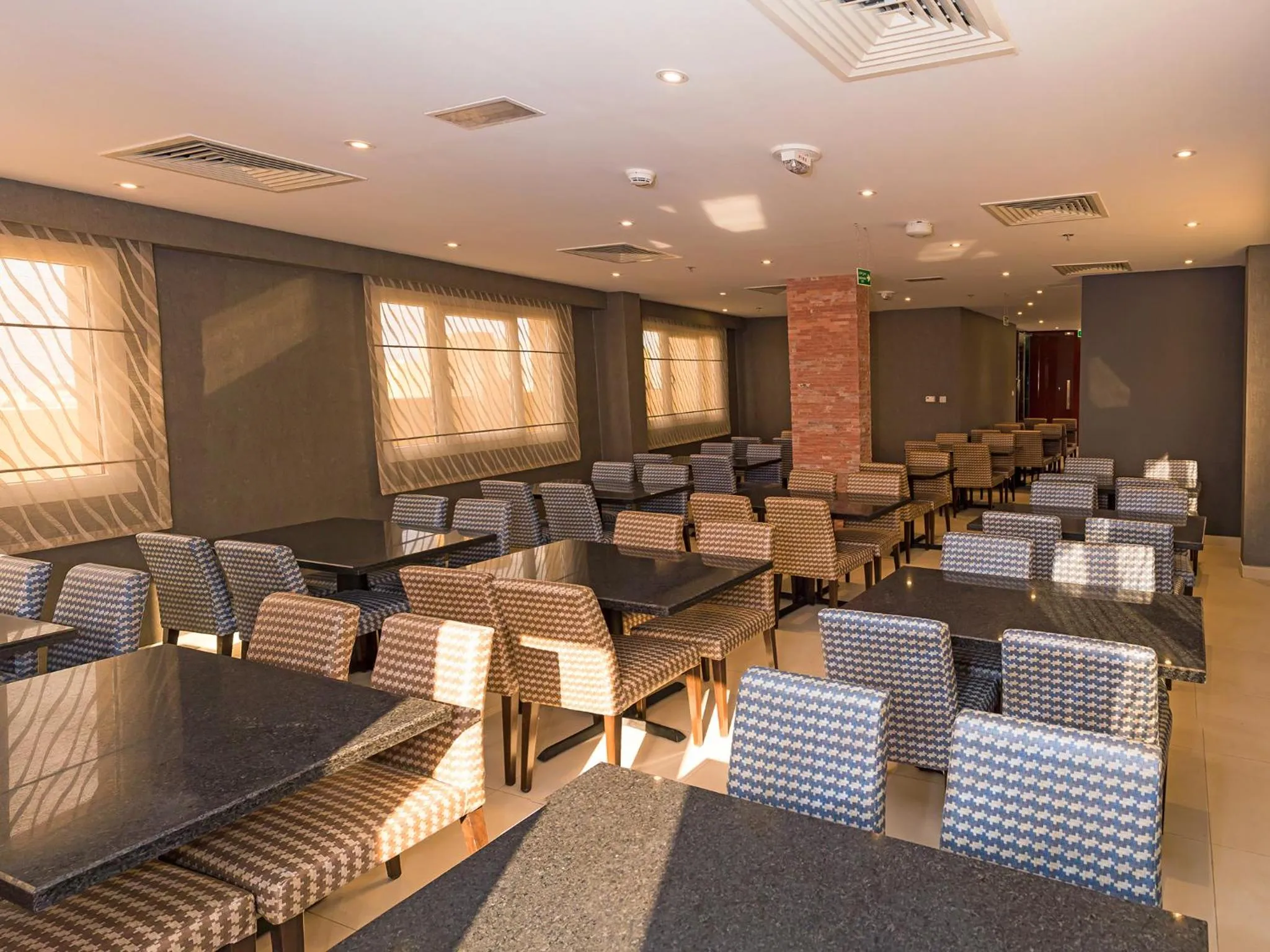 Restaurant/places to eat in Florida Square Hotel (Previously known Flora Square Hotel)