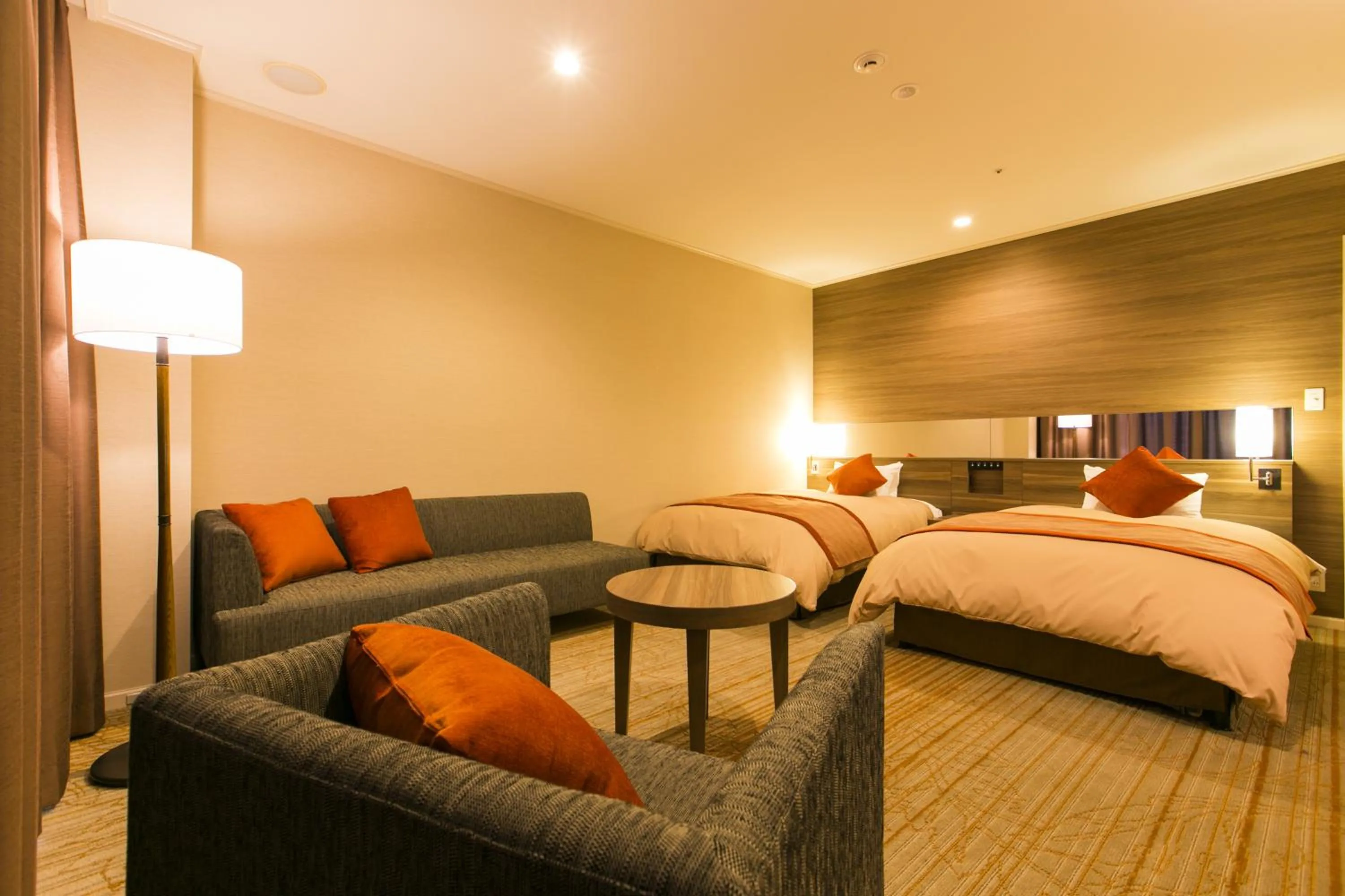 Photo of the whole room, Bed in Fruit Park Fujiya Hotel