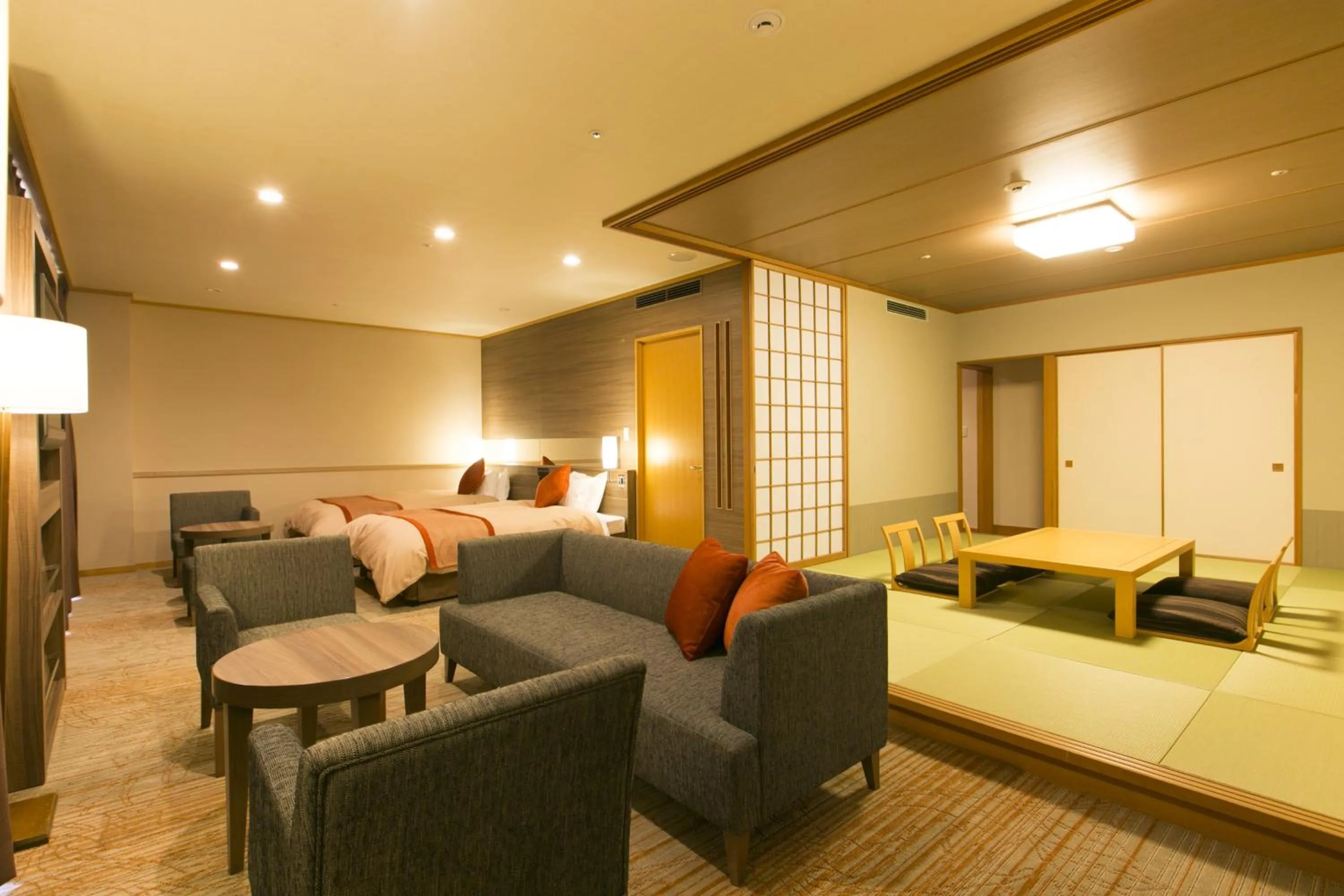 Photo of the whole room in Fruit Park Fujiya Hotel