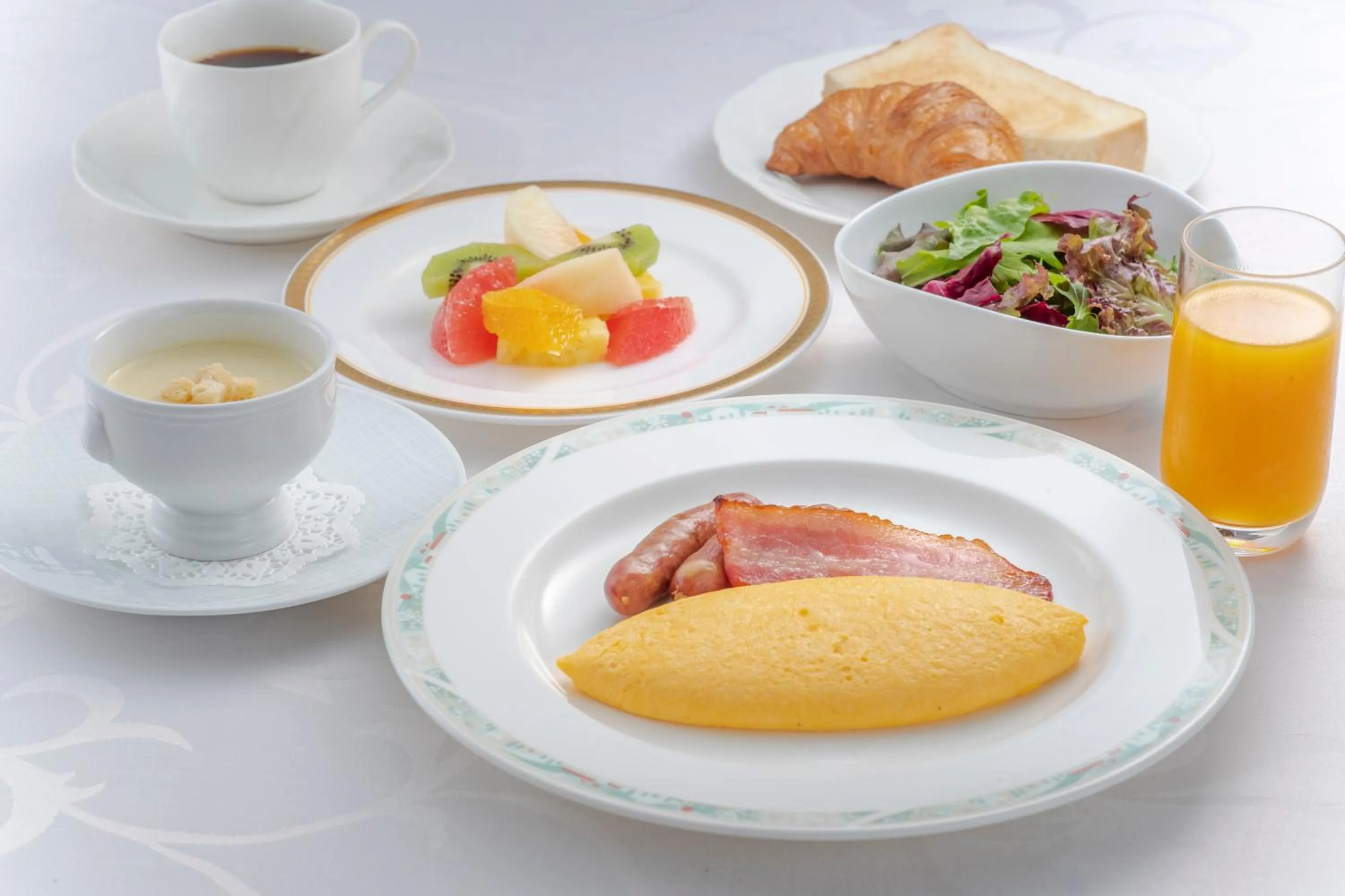 Breakfast in Fruit Park Fujiya Hotel