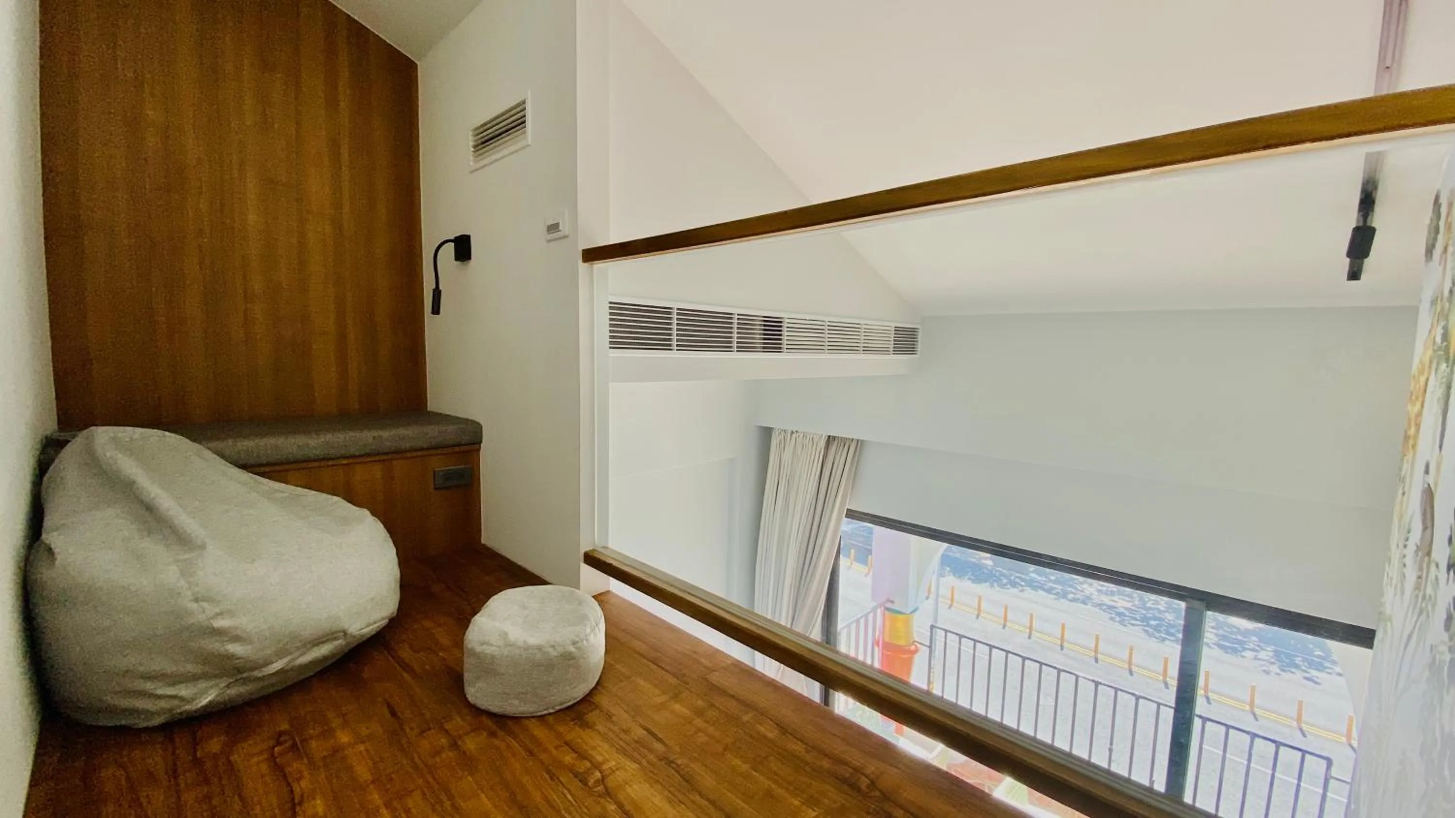 Seating area in Mini Summer