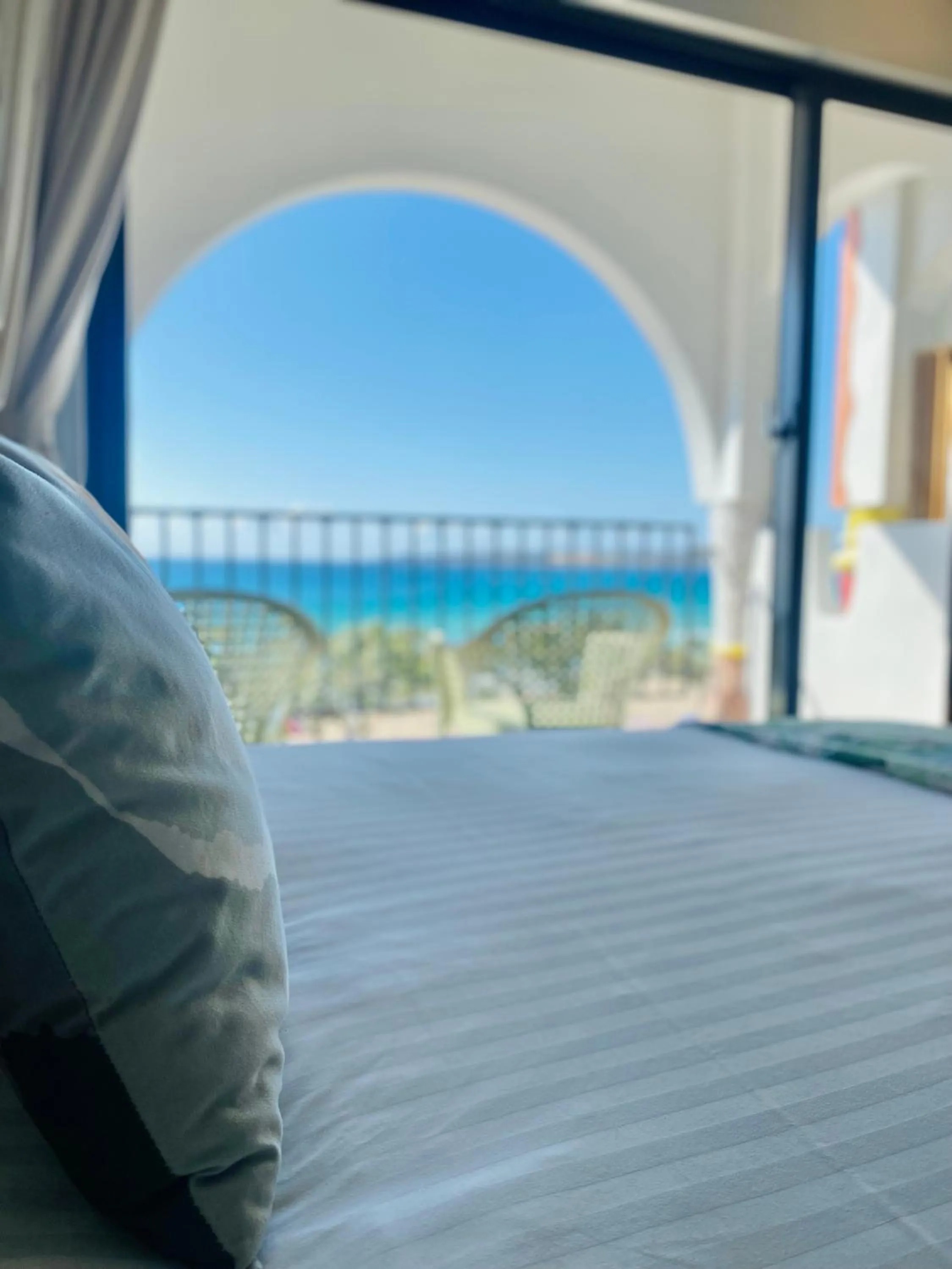 Sea view, Bed in Mini Summer