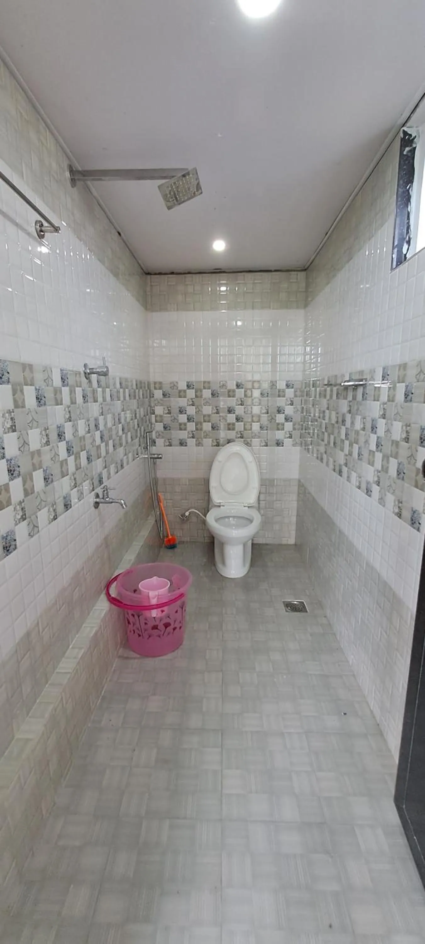 Property building in Mist Farm House