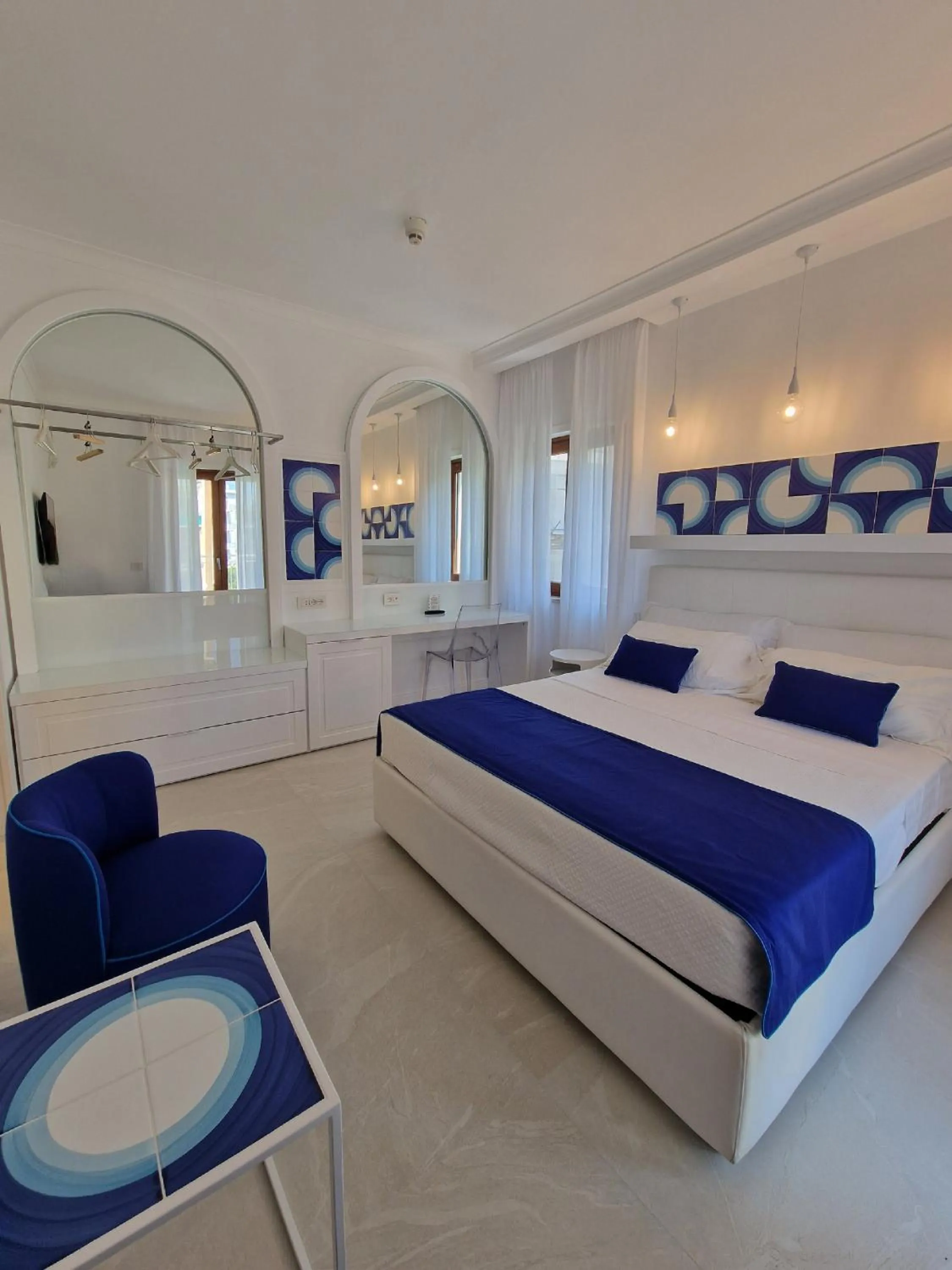 Bedroom, Bed in Hotel Leone