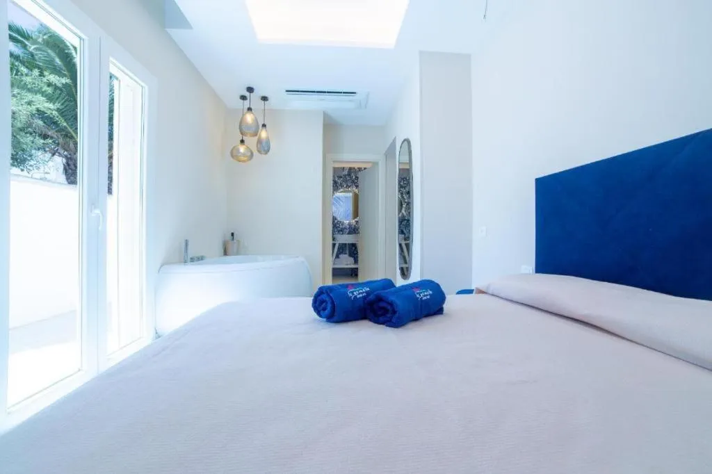 Photo of the whole room in Le Gemelle Boutique Hotel