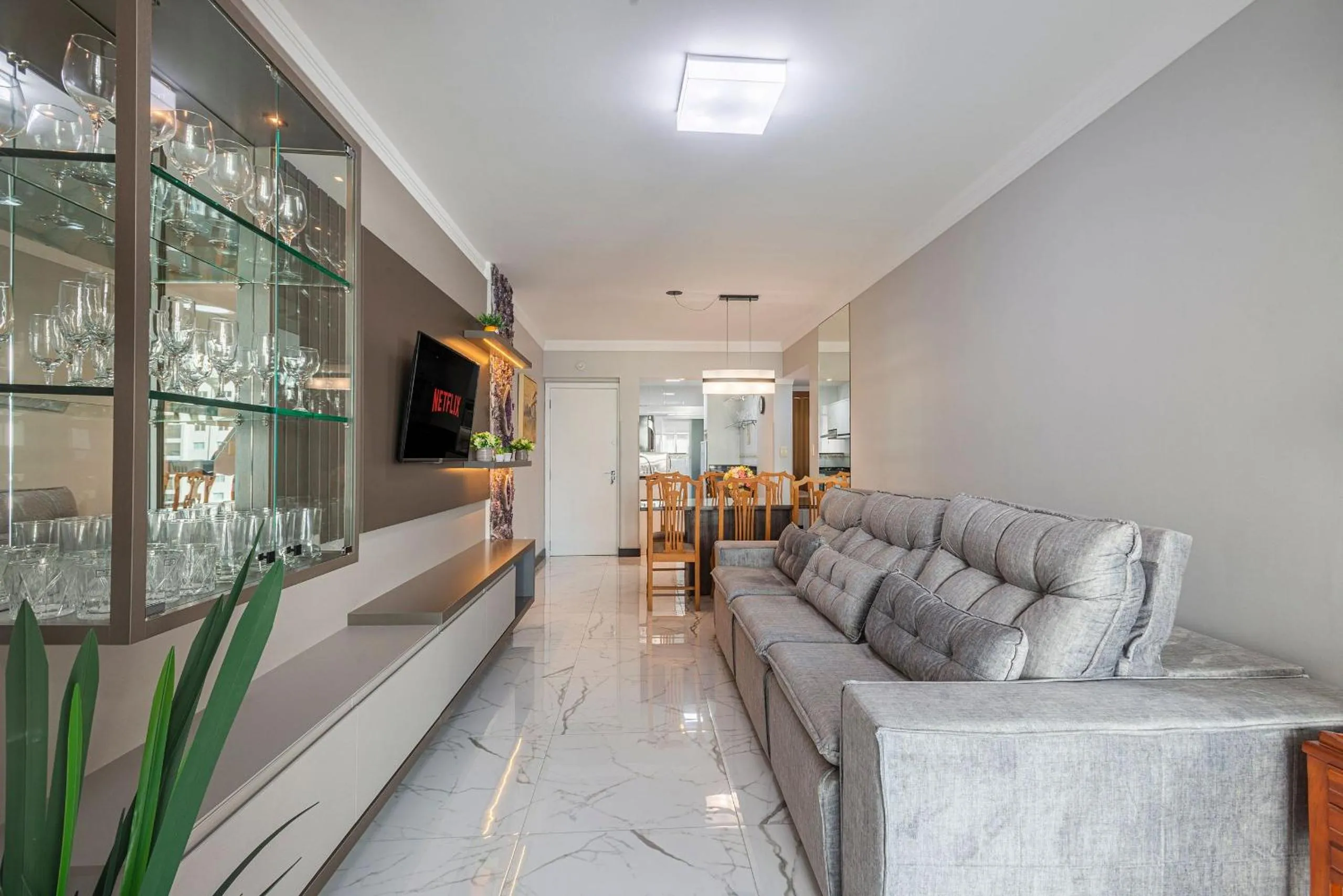 Living room in ITNC143- Frente ao mar! Amplo ap com 3 quartos+3WC