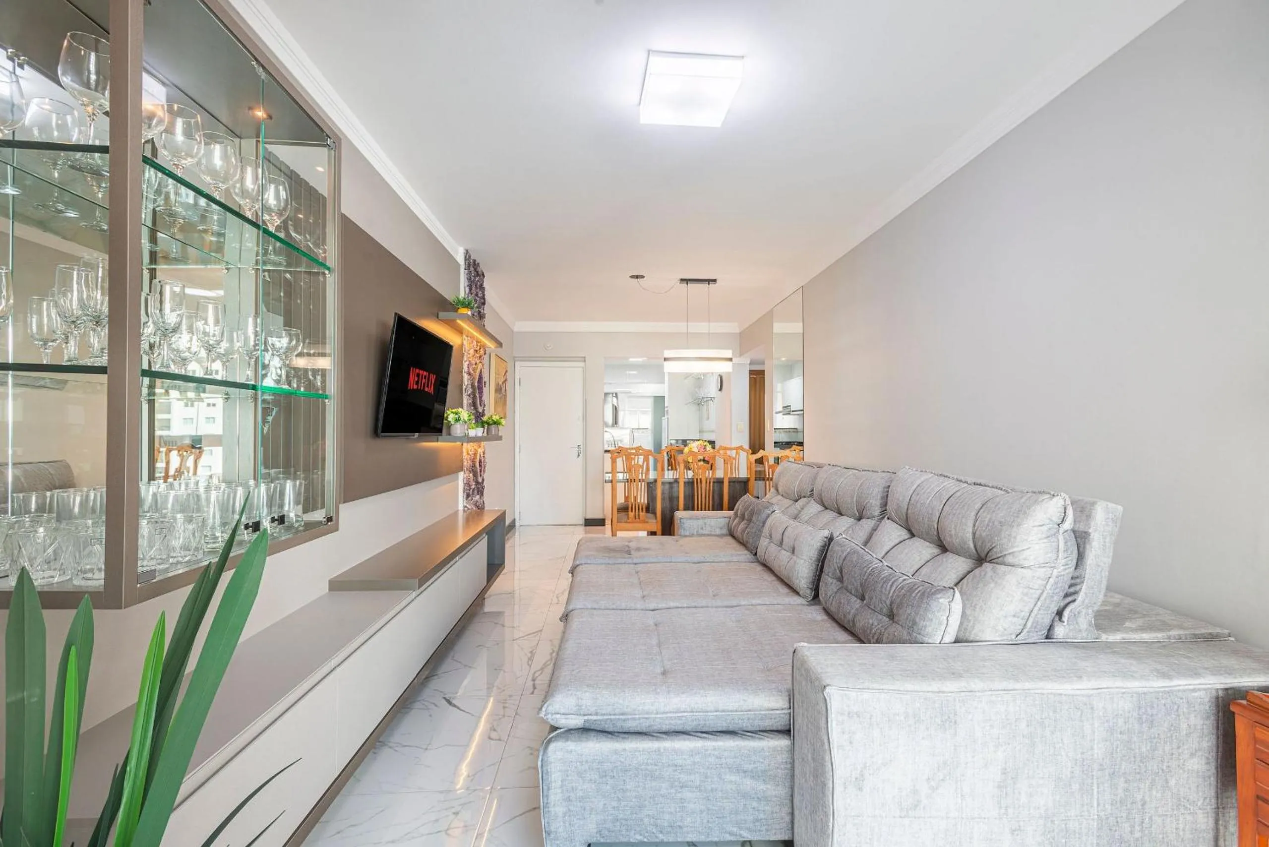 Living room in ITNC143- Frente ao mar! Amplo ap com 3 quartos+3WC