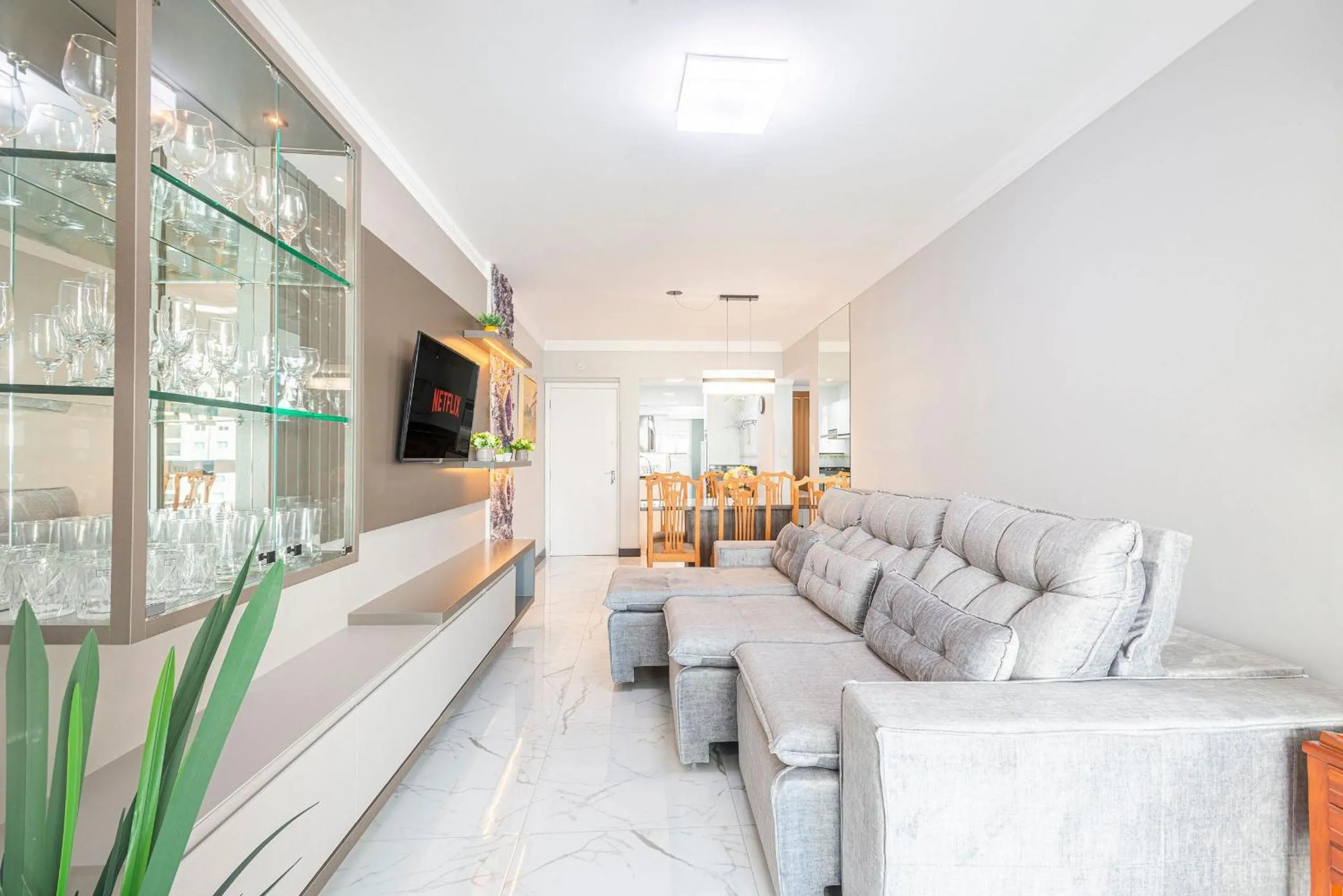 Living room in ITNC143- Frente ao mar! Amplo ap com 3 quartos+3WC