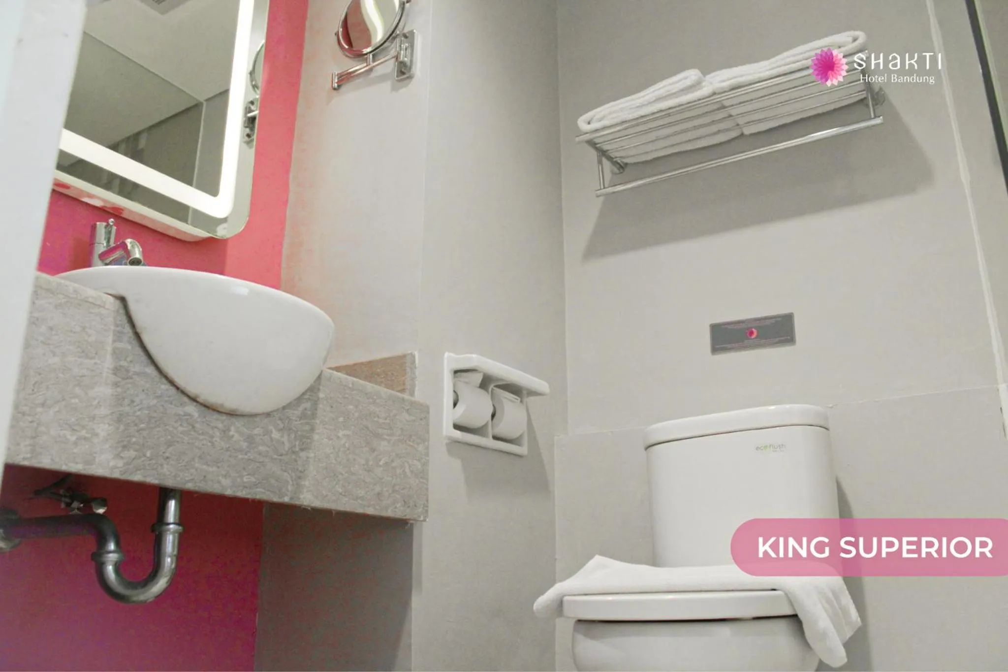 Bathroom in Shakti Hotel Bandung