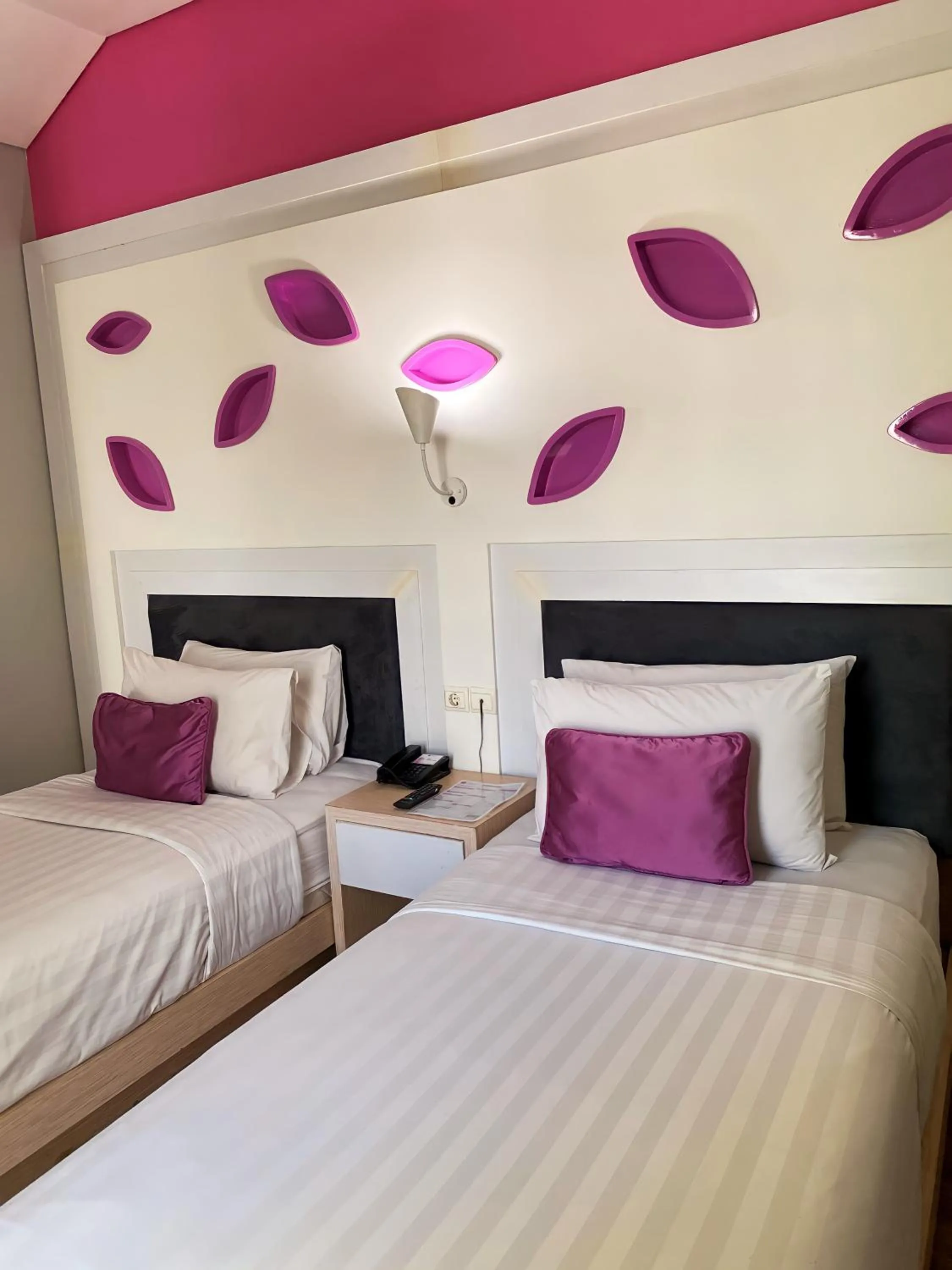 Bedroom, Bed in Shakti Hotel Bandung