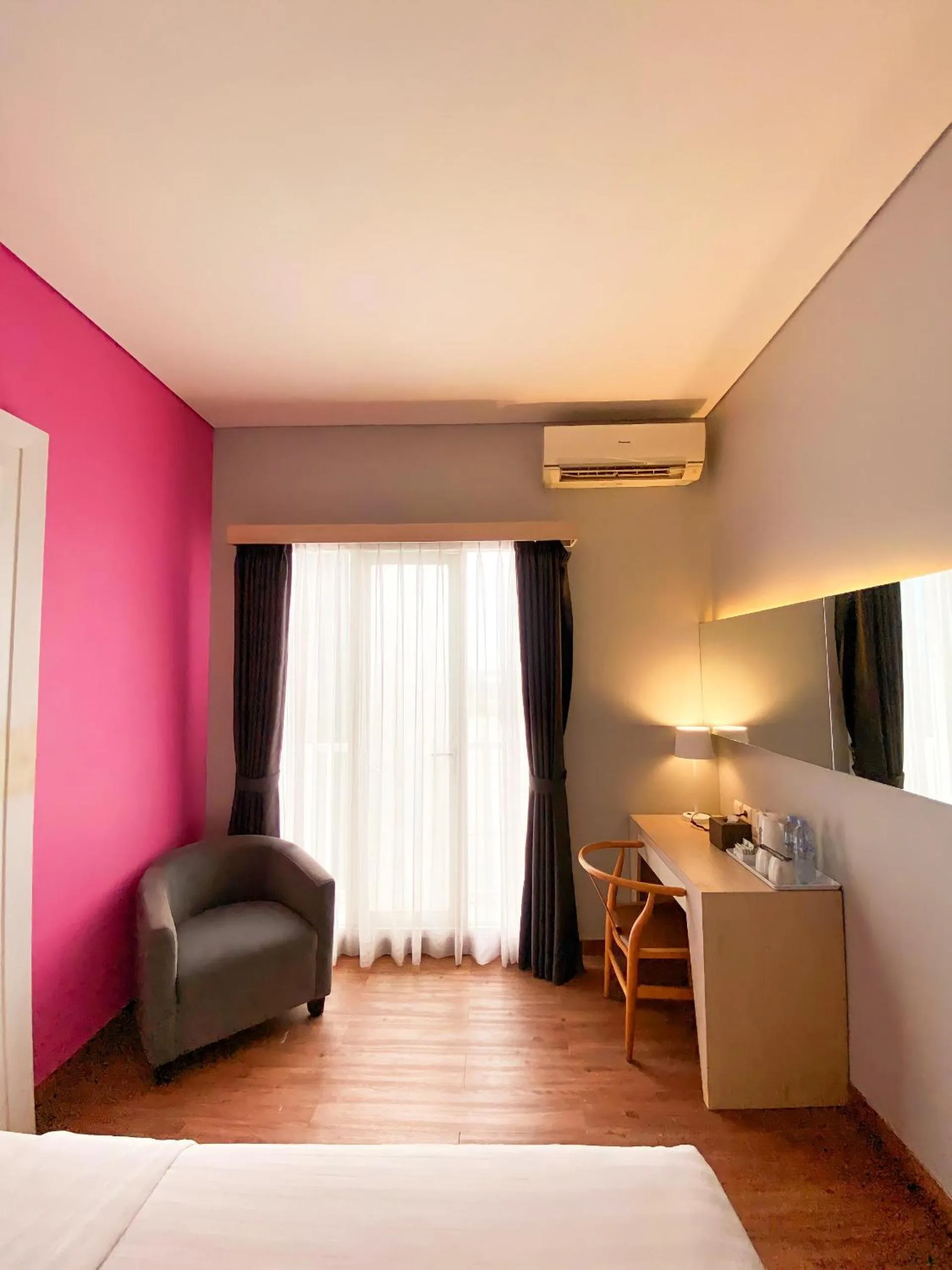 Bedroom, Bed in Shakti Hotel Bandung