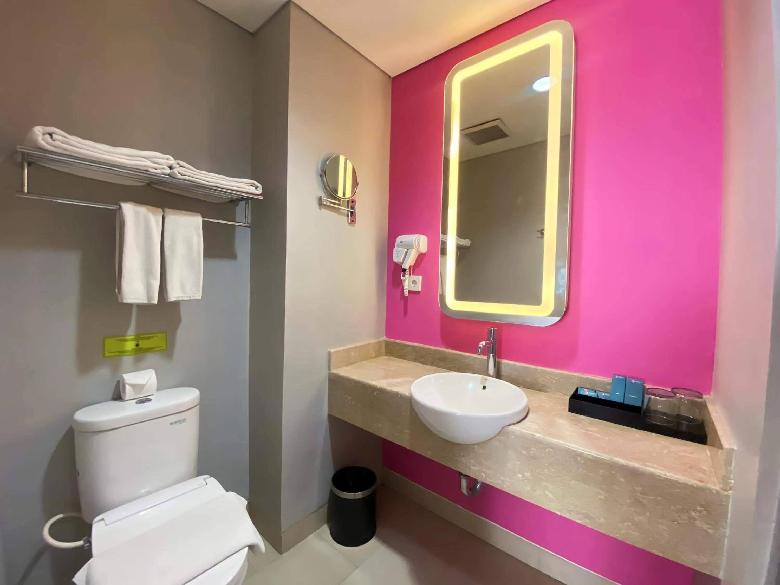 Bathroom in Shakti Hotel Bandung