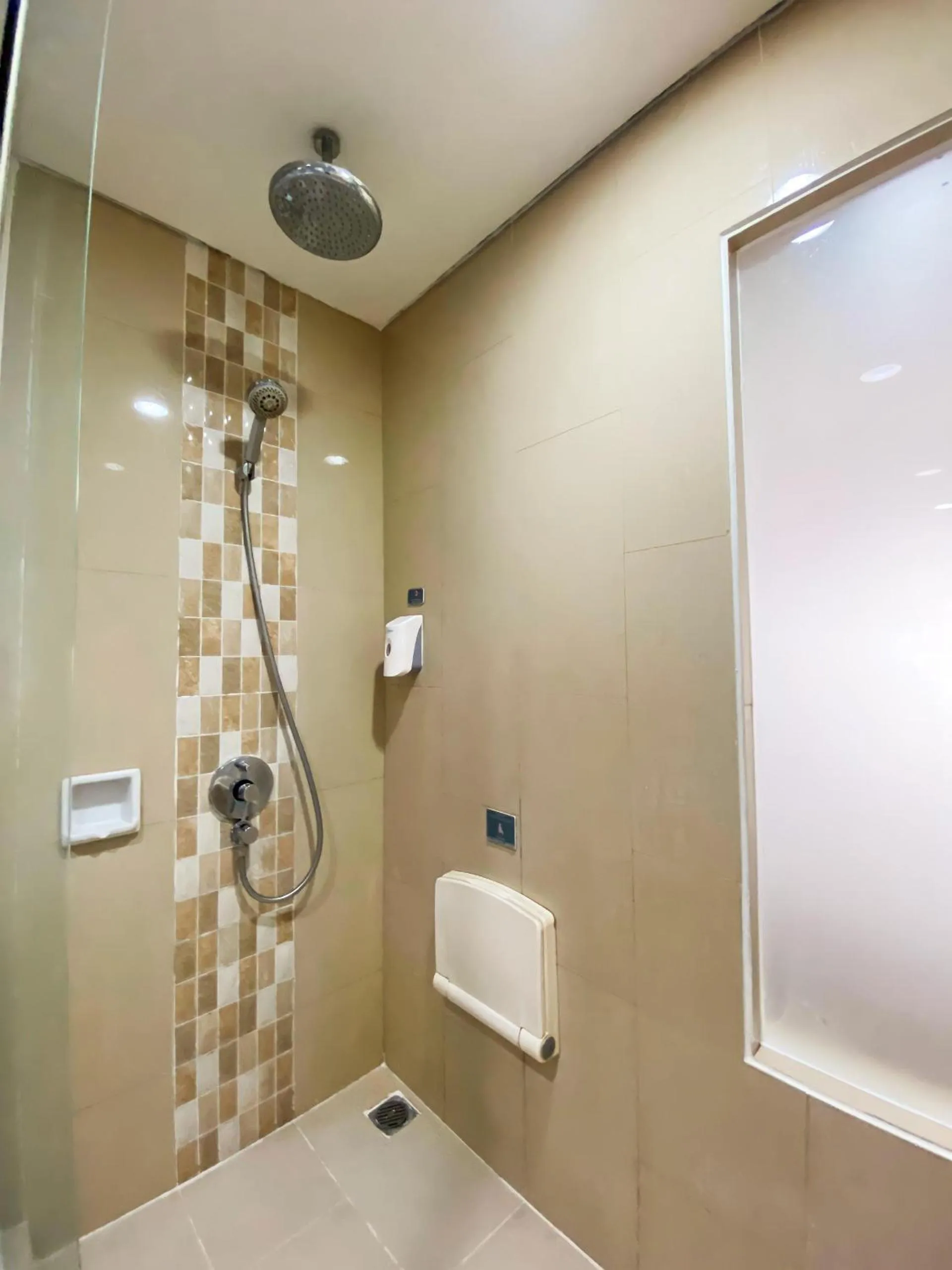 Bathroom in Shakti Hotel Bandung