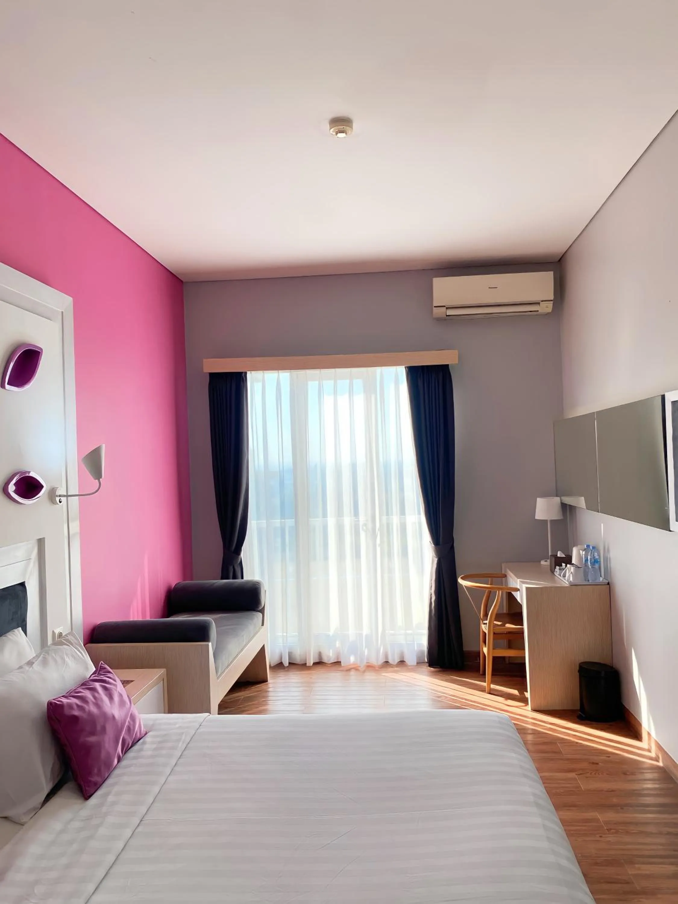 Bedroom, Bed in Shakti Hotel Bandung