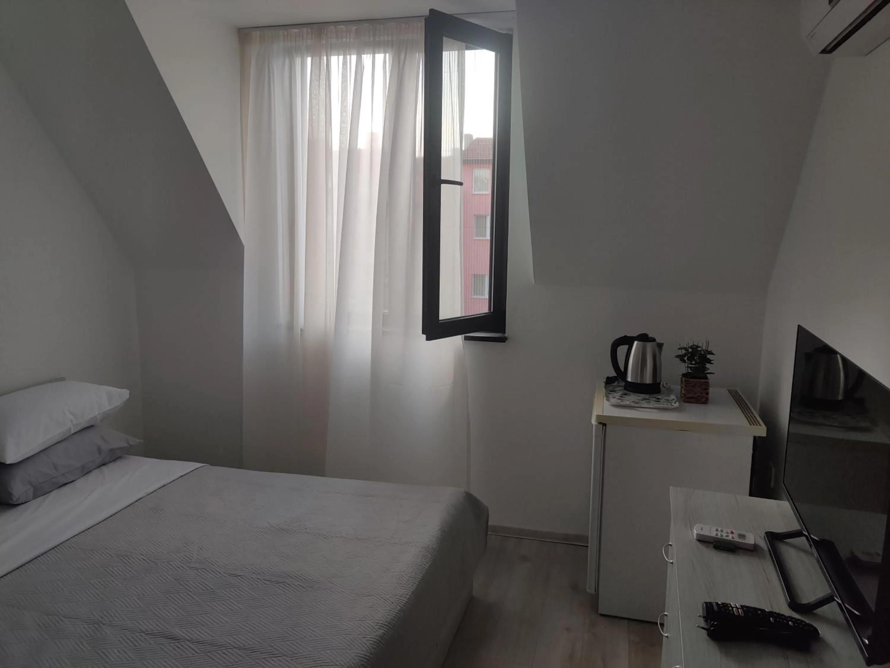 Guest rooms PP