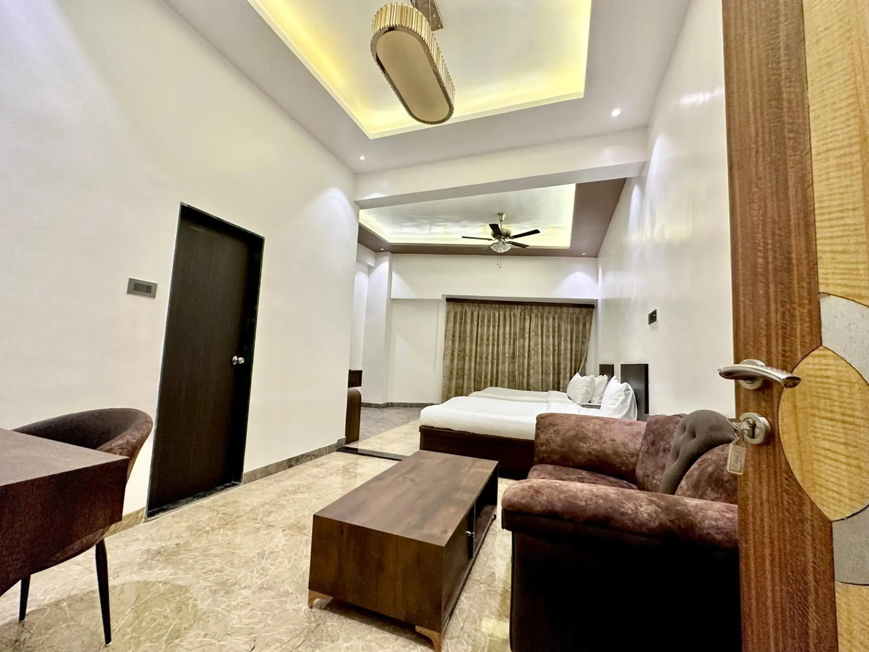 TAKHT- Executive Suites and Rooms TAKHT- Executive Suites and Rooms
