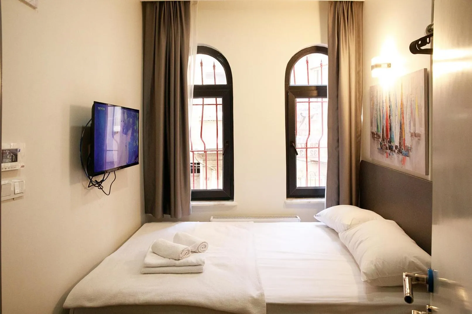 Bed in Beans House Suite 8-26