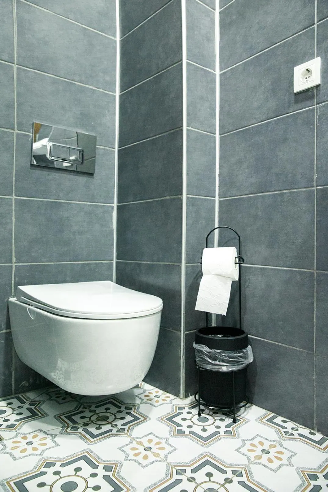 Shower in Beans House Suite 8-26