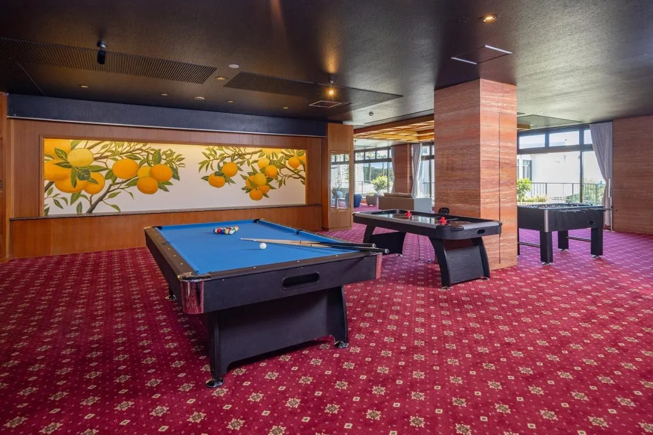Billiard in Higaki Hotel