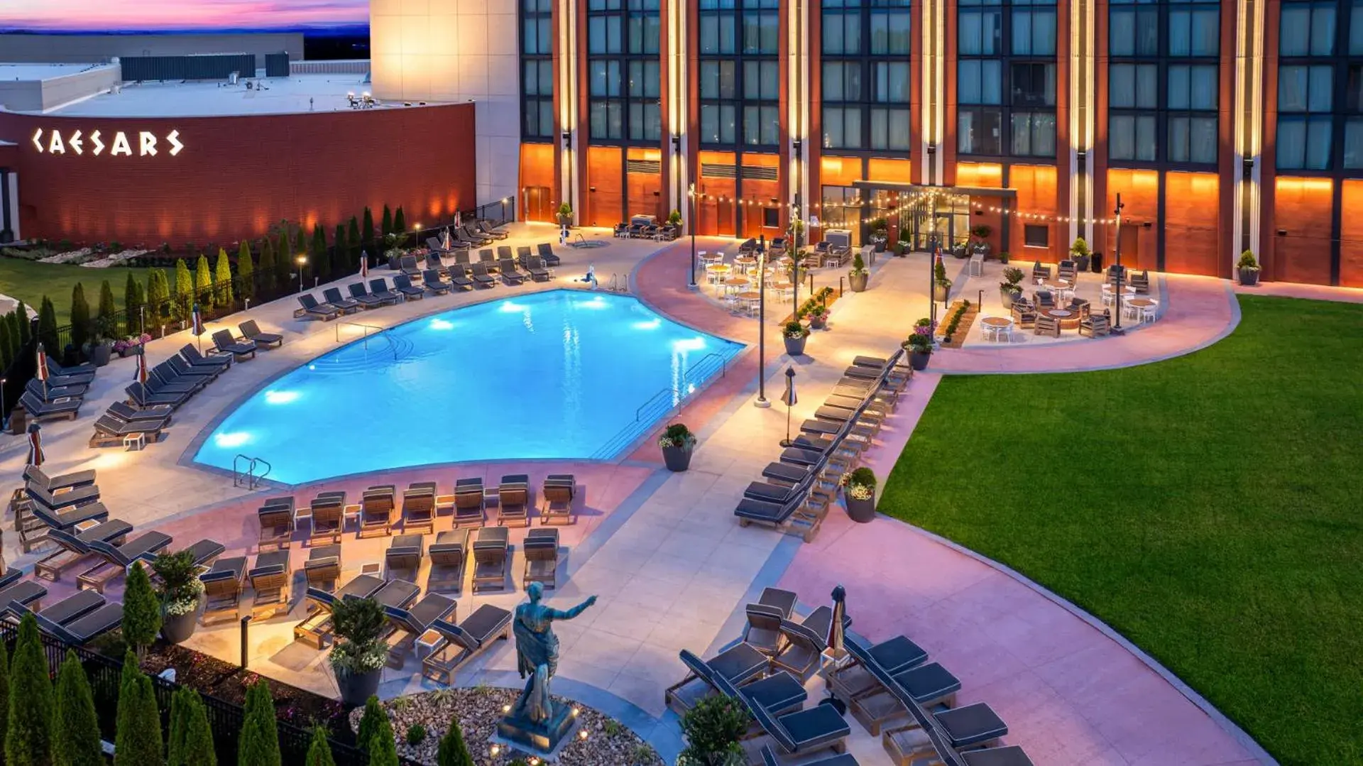 Swimming pool in Caesars Virginia, A Caesars Destination Swimming pool in Caesars Virginia, A Caesars Destination